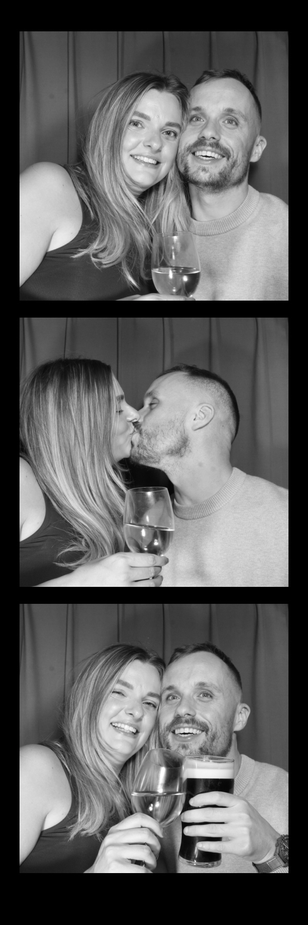 Vic's 30th & Our Engagement | View more photos from the event at gallery.thephotocabin.co.uk/u/ThePhotoCabin/Vics-30th-Our-Engagement