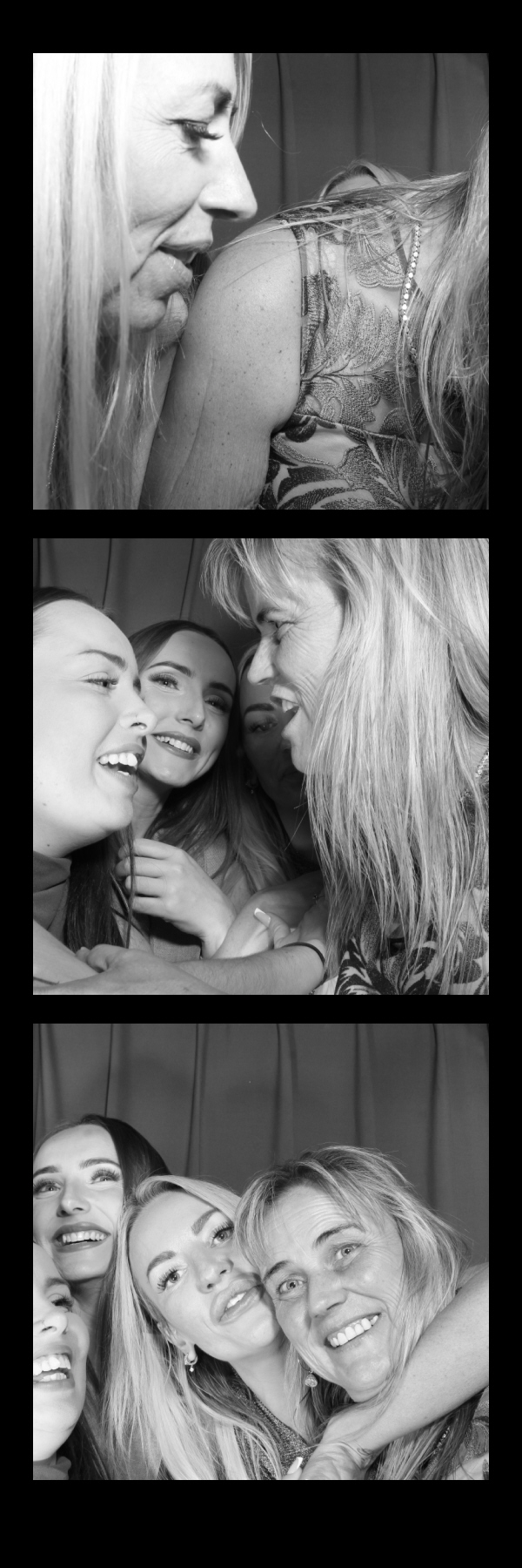 Vic's 30th & Our Engagement | View more photos from the event at gallery.thephotocabin.co.uk/u/ThePhotoCabin/Vics-30th-Our-Engagement