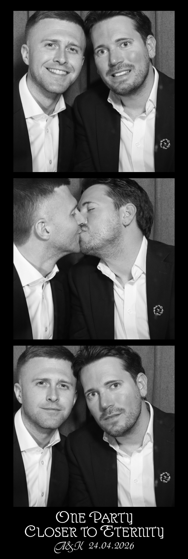 Alice & Kraggy's Wedding | View more photos from the event at gallery.thephotocabin.co.uk/u/ThePhotoCabin/Alice-Kraggys-Wedding