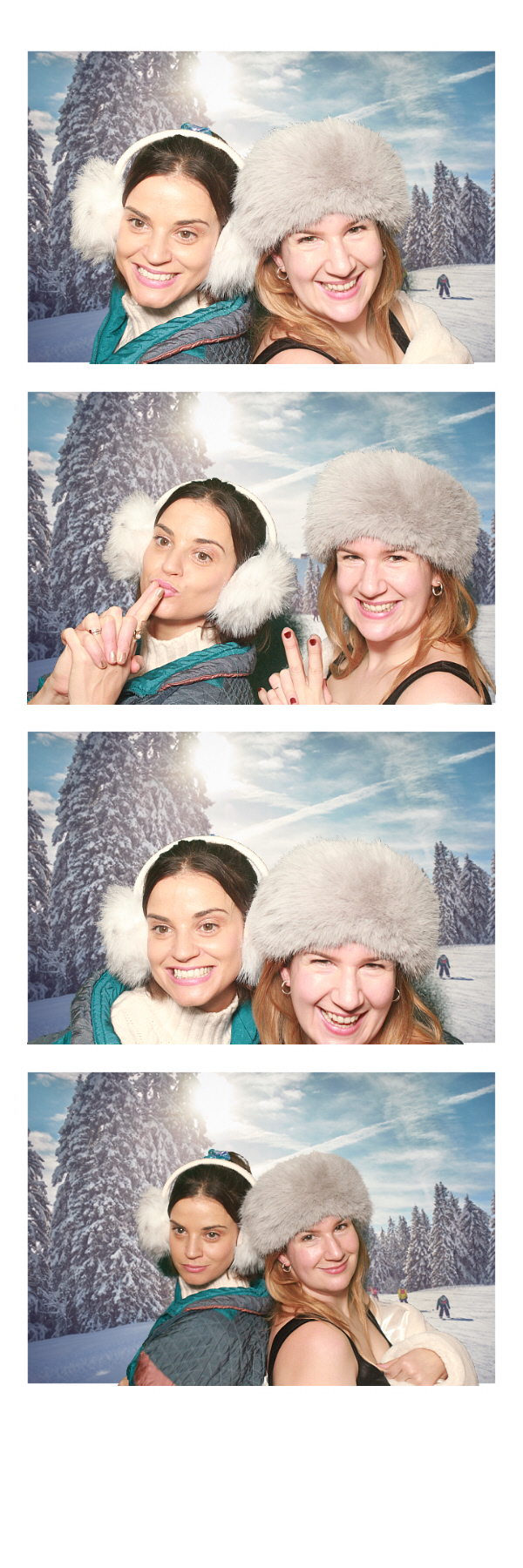 Cedar Christmas Party | View more photos from the event at gallery.thephotocabin.co.uk/u/ThePhotoCabin/Cedar-Christmas-Party