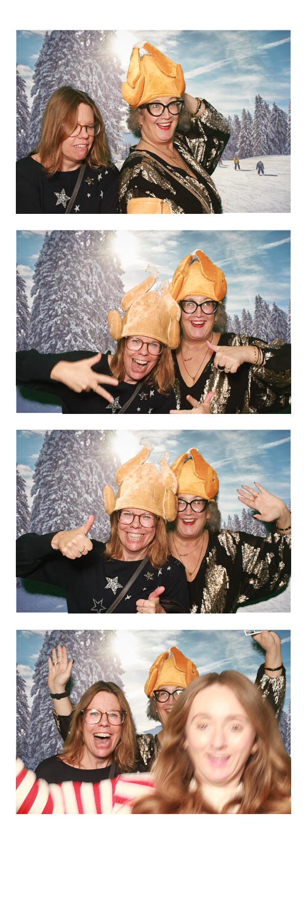 Cedar Christmas Party | View more photos from the event at gallery.thephotocabin.co.uk/u/ThePhotoCabin/Cedar-Christmas-Party