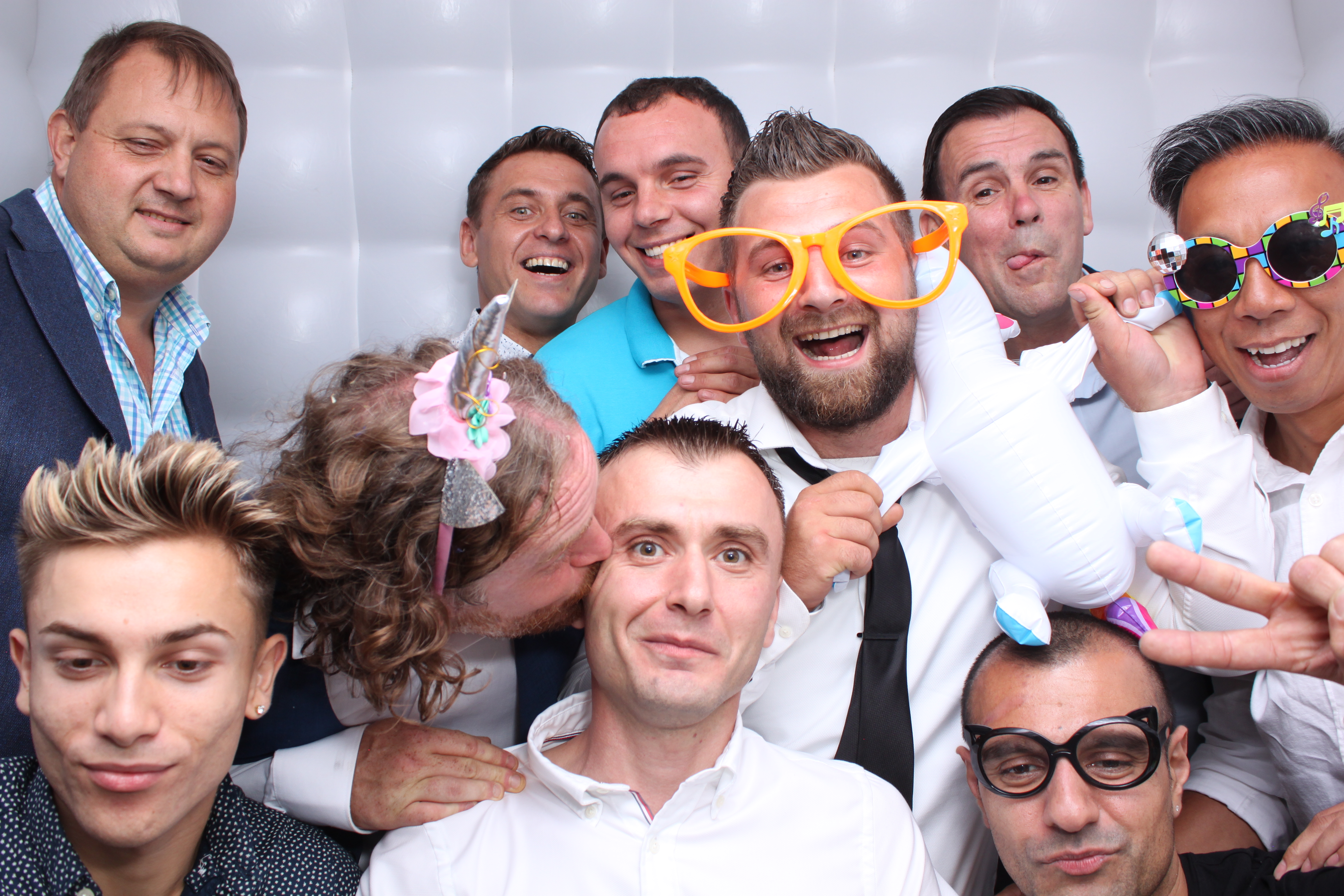 Emily and Pete's Wedding | View more photos from the event at gallery.yourboothskent.co.uk/u/Your-Booths-Kent/Emily-and-Petes-Wedding