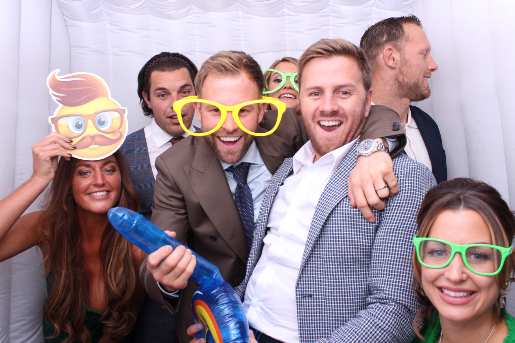 Jamie & Megan's Wedding | View more photos from the event at gallery.yourboothskent.co.uk/u/Your-Booths-Kent/Jamie-Megans-Wedding