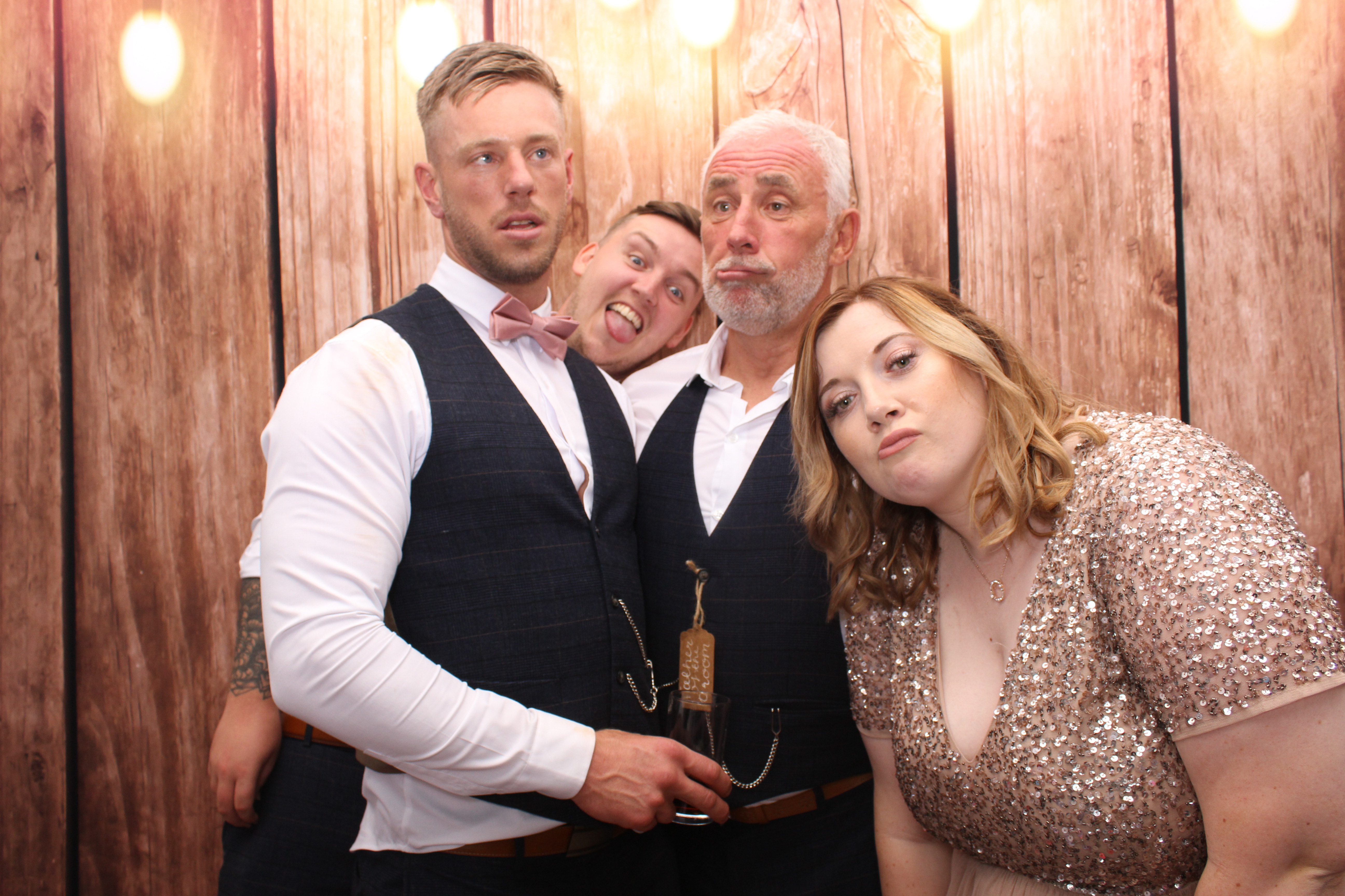 Joe & Hannah's Wedding | View more photos from the event at gallery.yourboothskent.co.uk/u/Your-Booths-Kent/Joe-Hannahs-Wedding