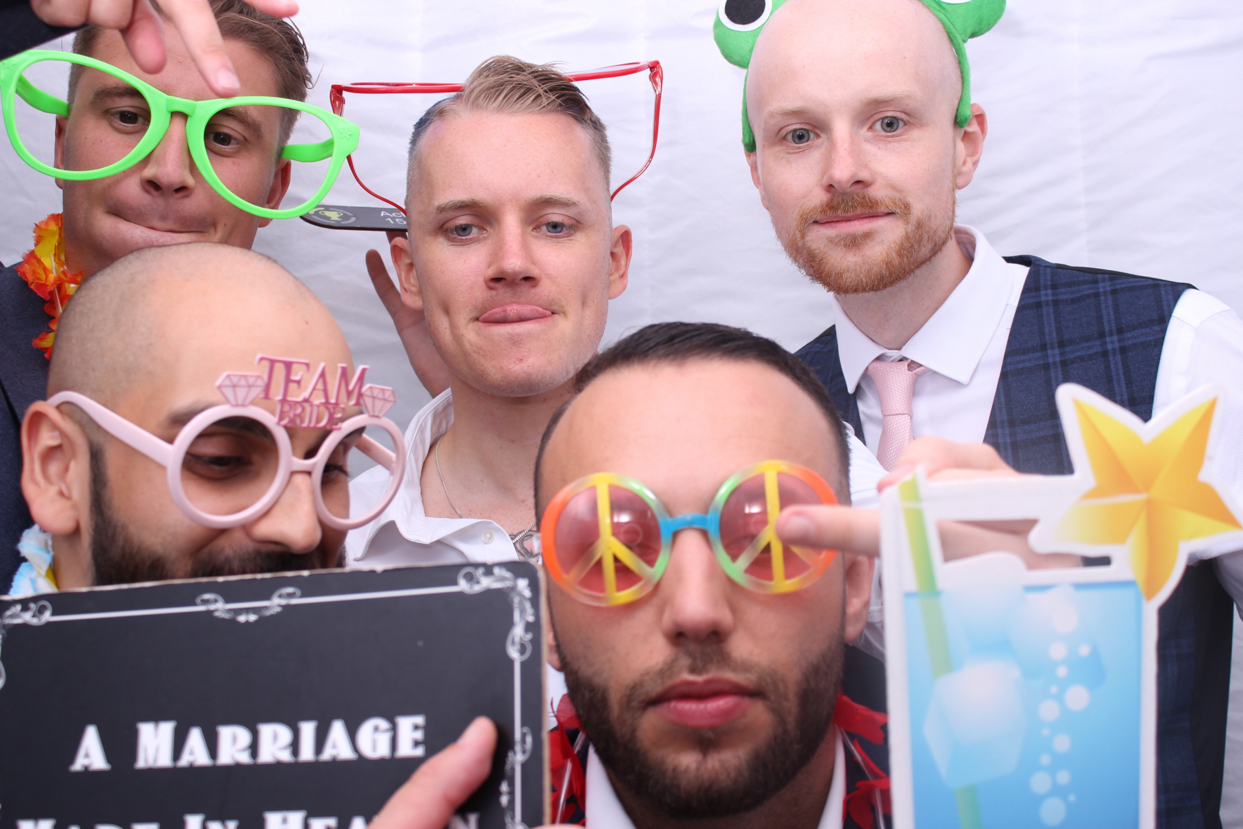 Emma & Igna's Wedding | View more photos from the event at gallery.yourboothskent.co.uk/u/Your-Booths-Kent/Emma-Ignas-Wedding