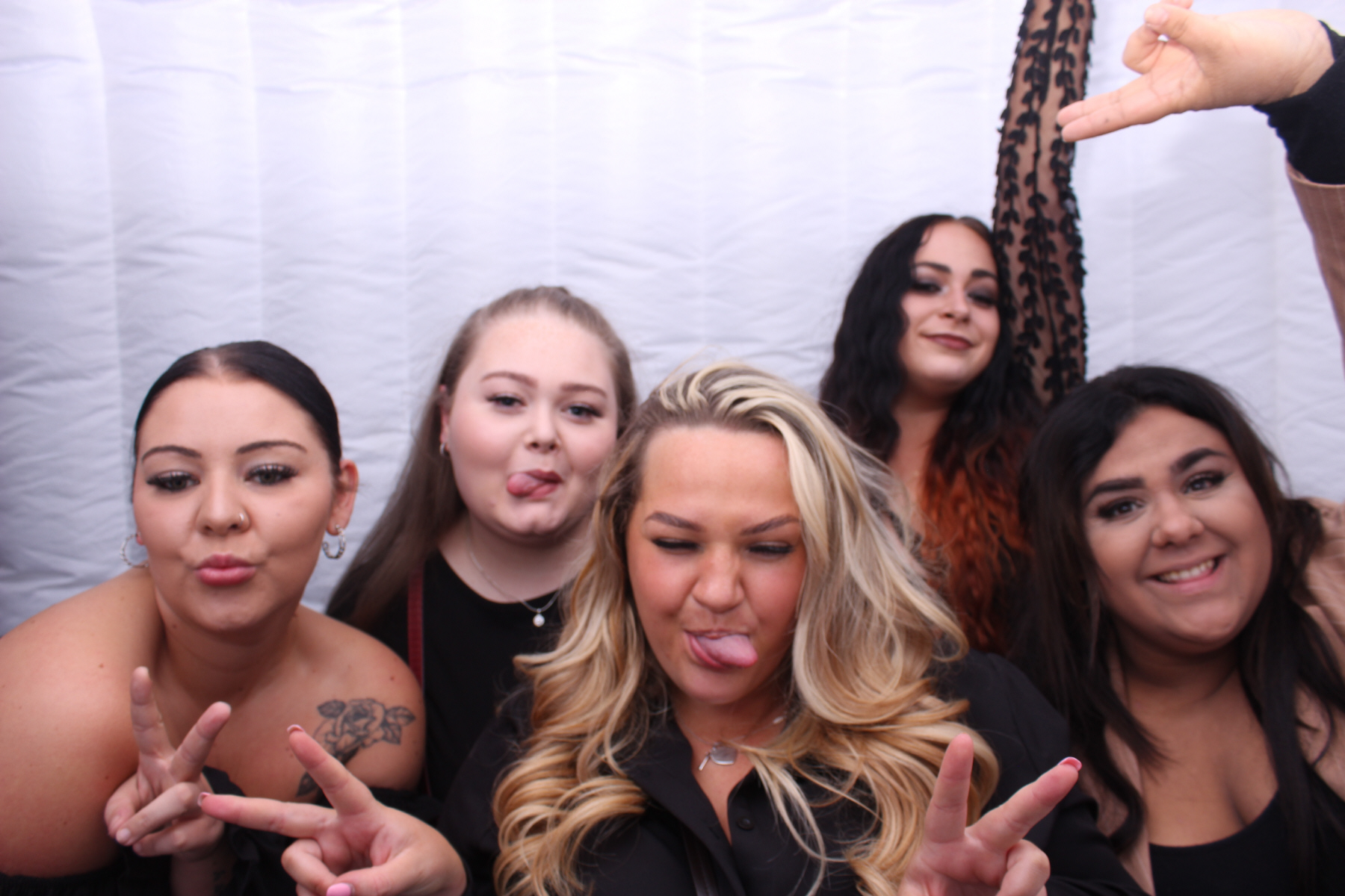 George & Shannon's Engagement Party | View more photos from the event at gallery.yourboothskent.co.uk/u/Your-Booths-Kent/George-Shannons-Engagement-Party
