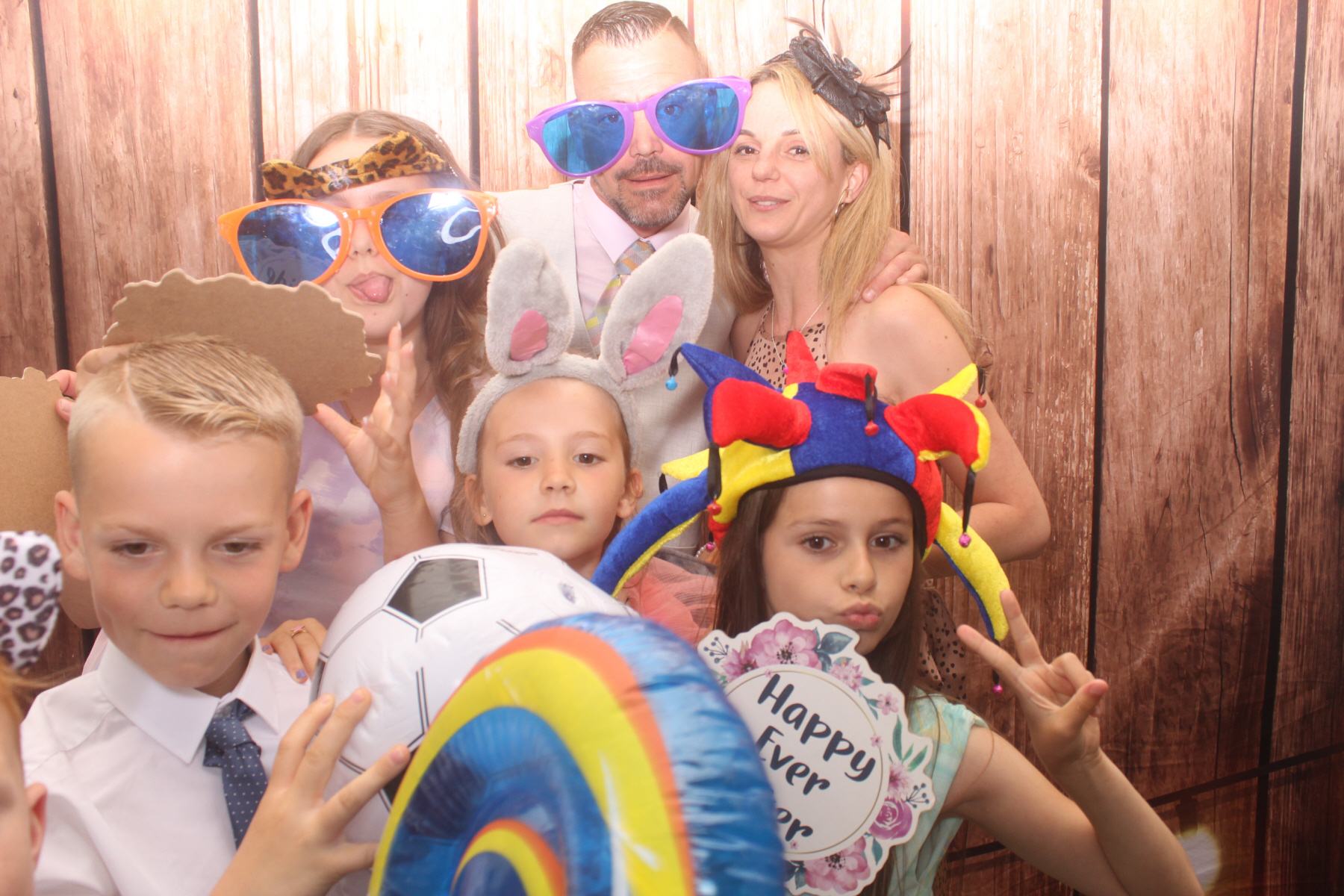 Sarah & Dan's Wedding | View more photos from the event at gallery.yourboothskent.co.uk/u/Your-Booths-Kent/Sarah-Dans-Wedding