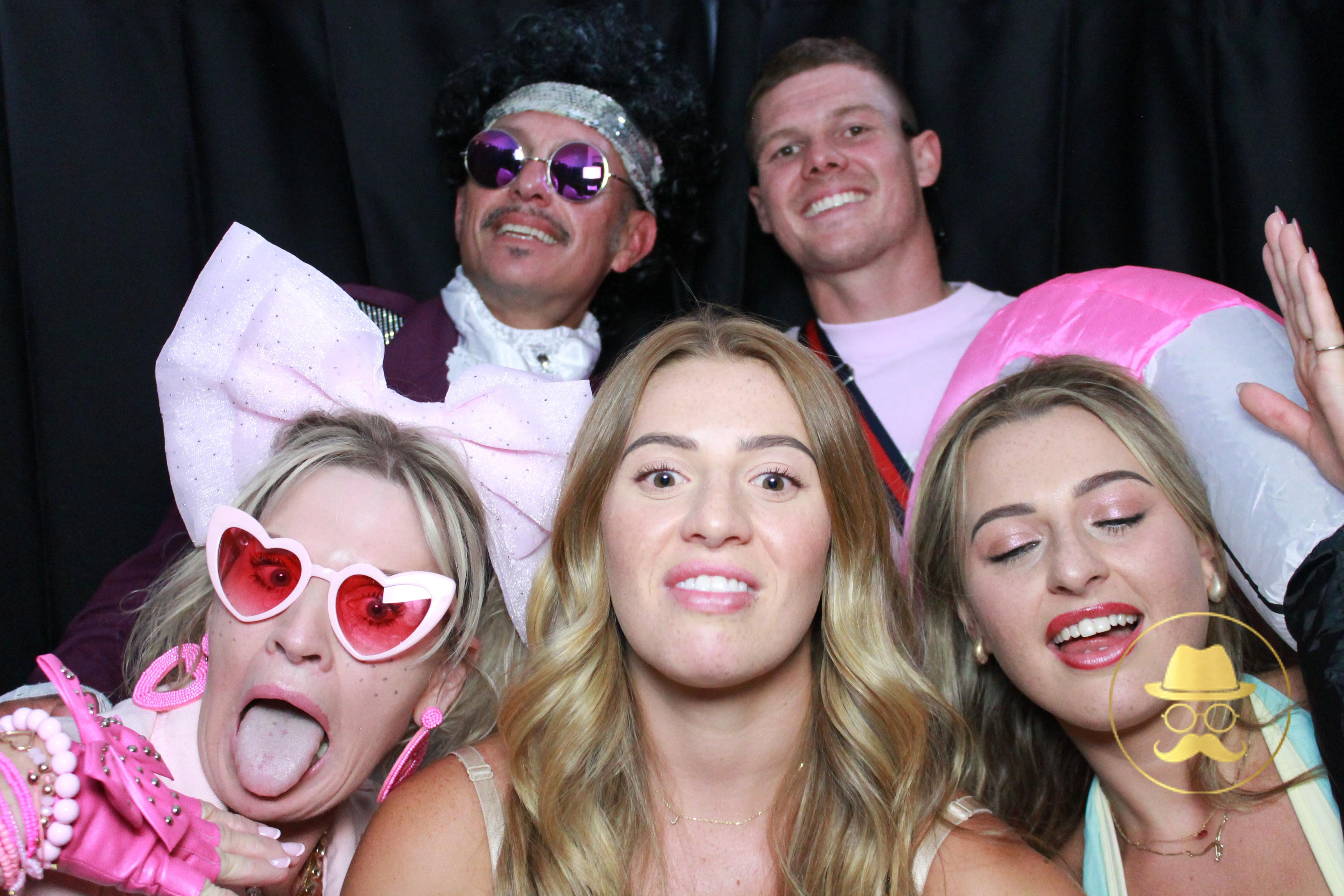 Kiley's 50th | View more photos from the event at auckgallery.classicphotobooths.co.nz/u/auckcpbgallery/Kileys-50th