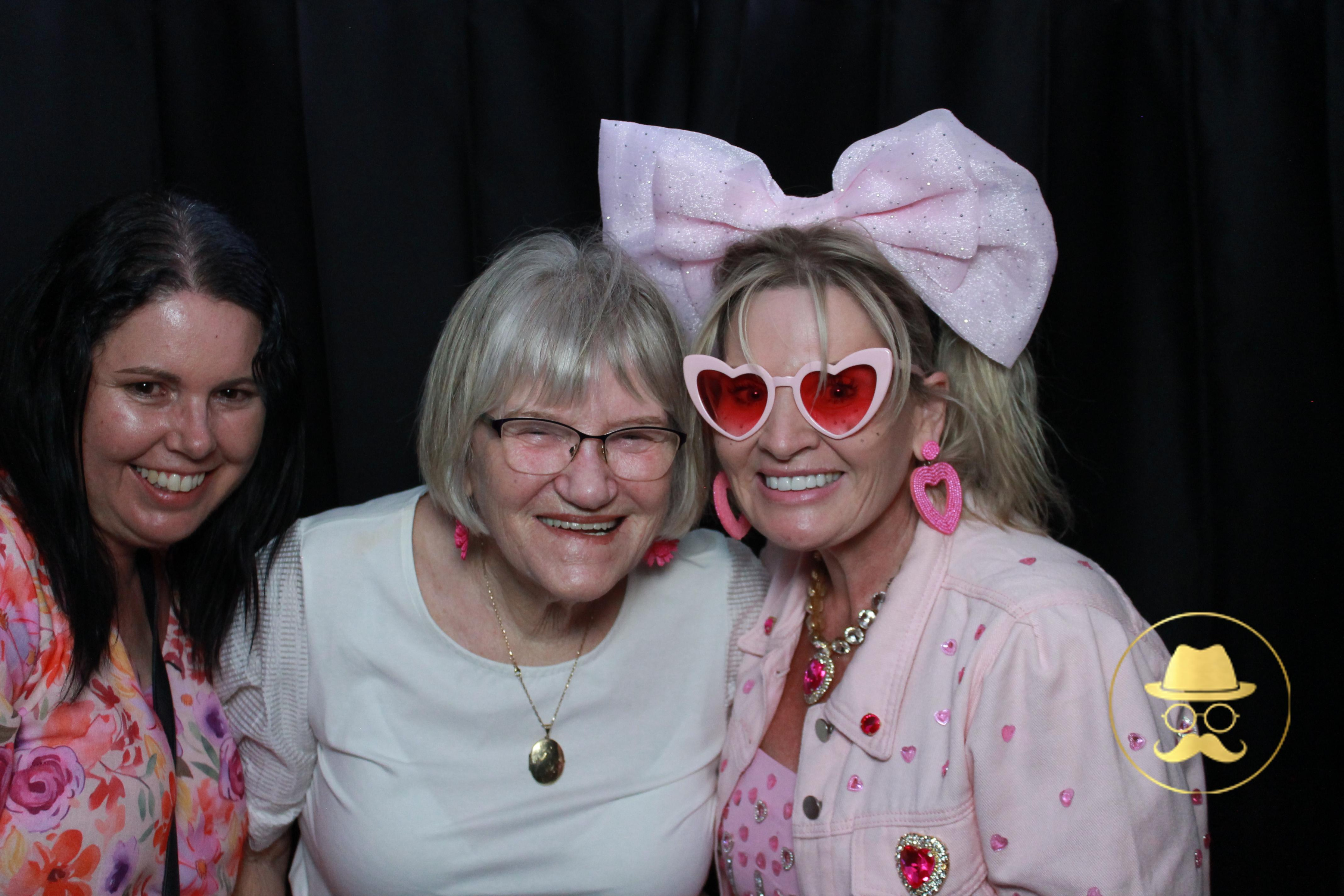 Kiley's 50th | View more photos from the event at auckgallery.classicphotobooths.co.nz/u/auckcpbgallery/Kileys-50th