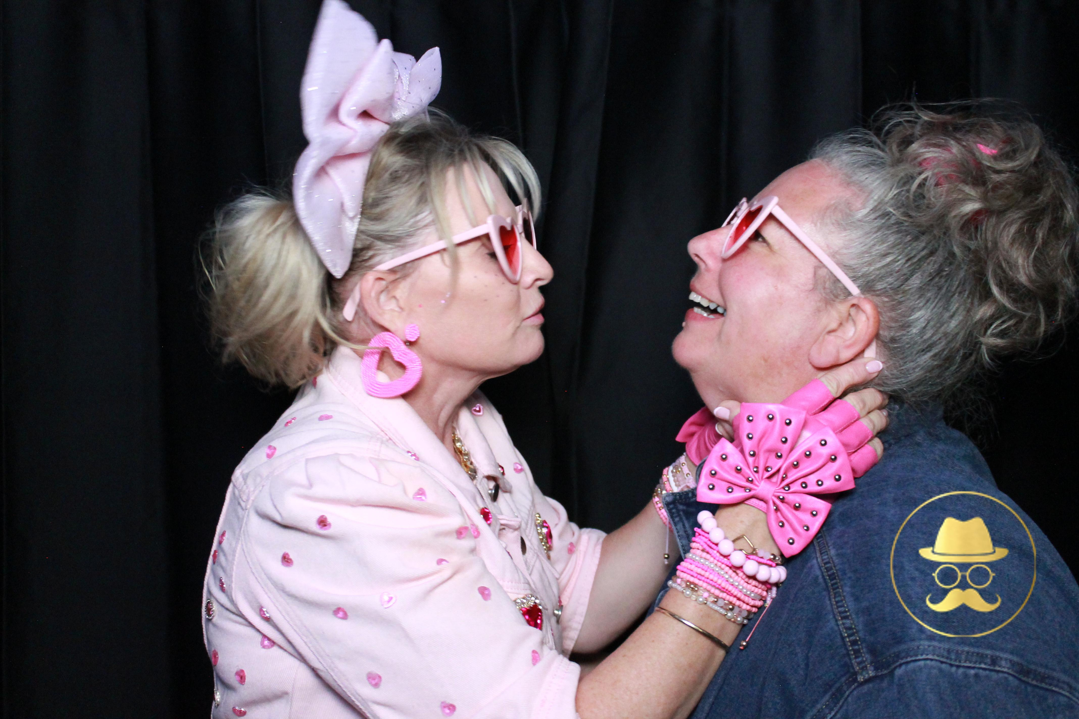 Kiley's 50th | View more photos from the event at auckgallery.classicphotobooths.co.nz/u/auckcpbgallery/Kileys-50th