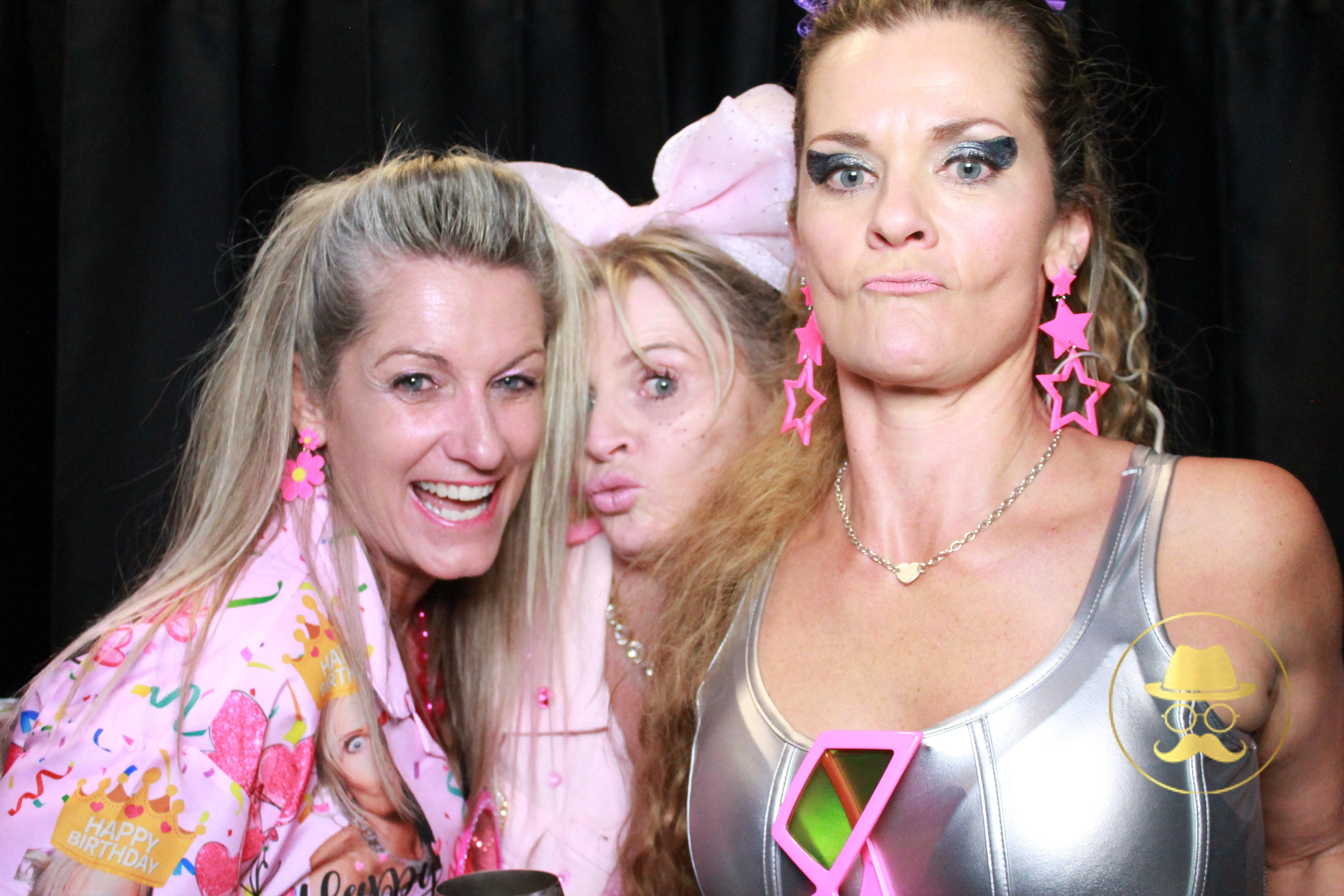 Kiley's 50th | View more photos from the event at auckgallery.classicphotobooths.co.nz/u/auckcpbgallery/Kileys-50th