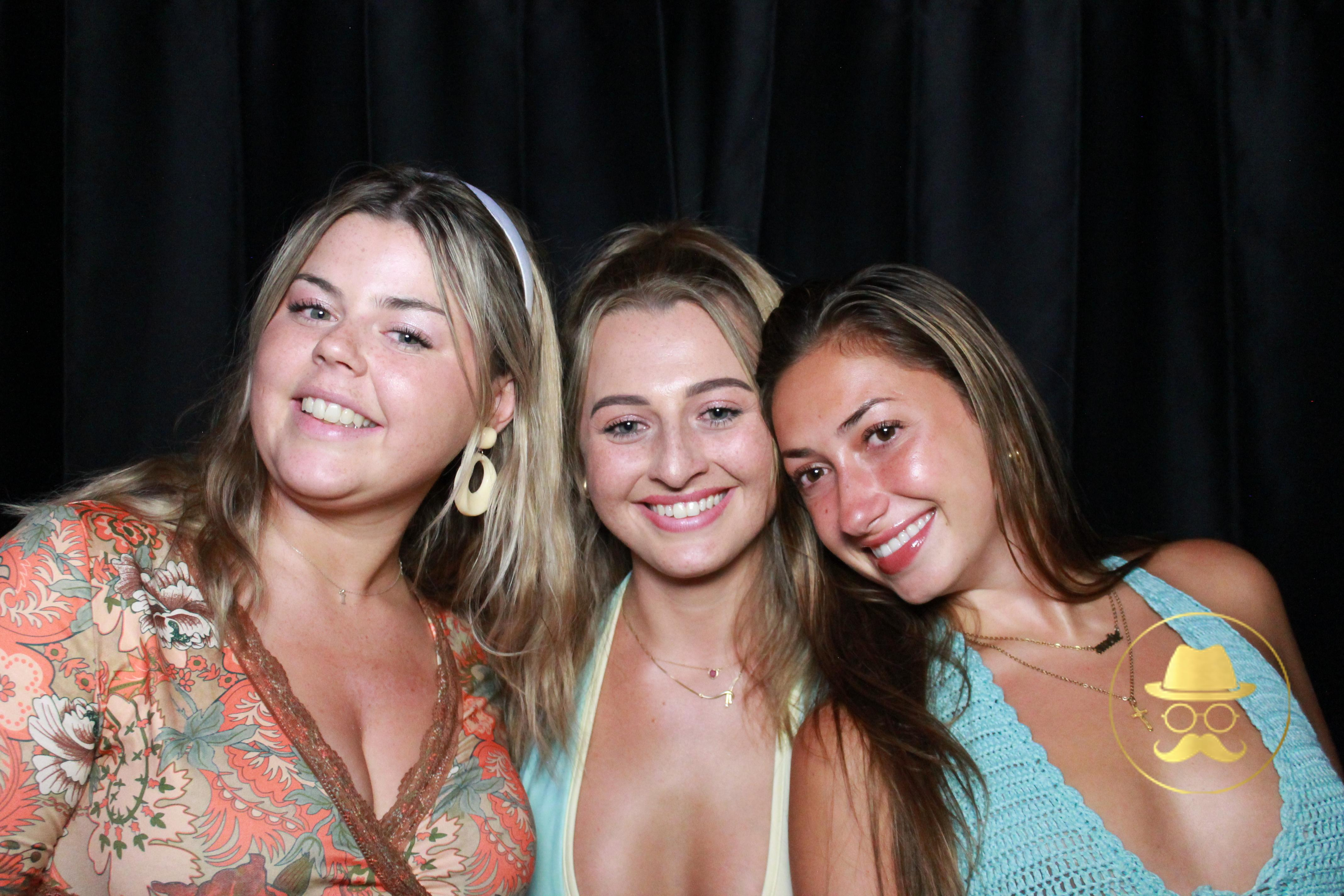 Kiley's 50th | View more photos from the event at auckgallery.classicphotobooths.co.nz/u/auckcpbgallery/Kileys-50th