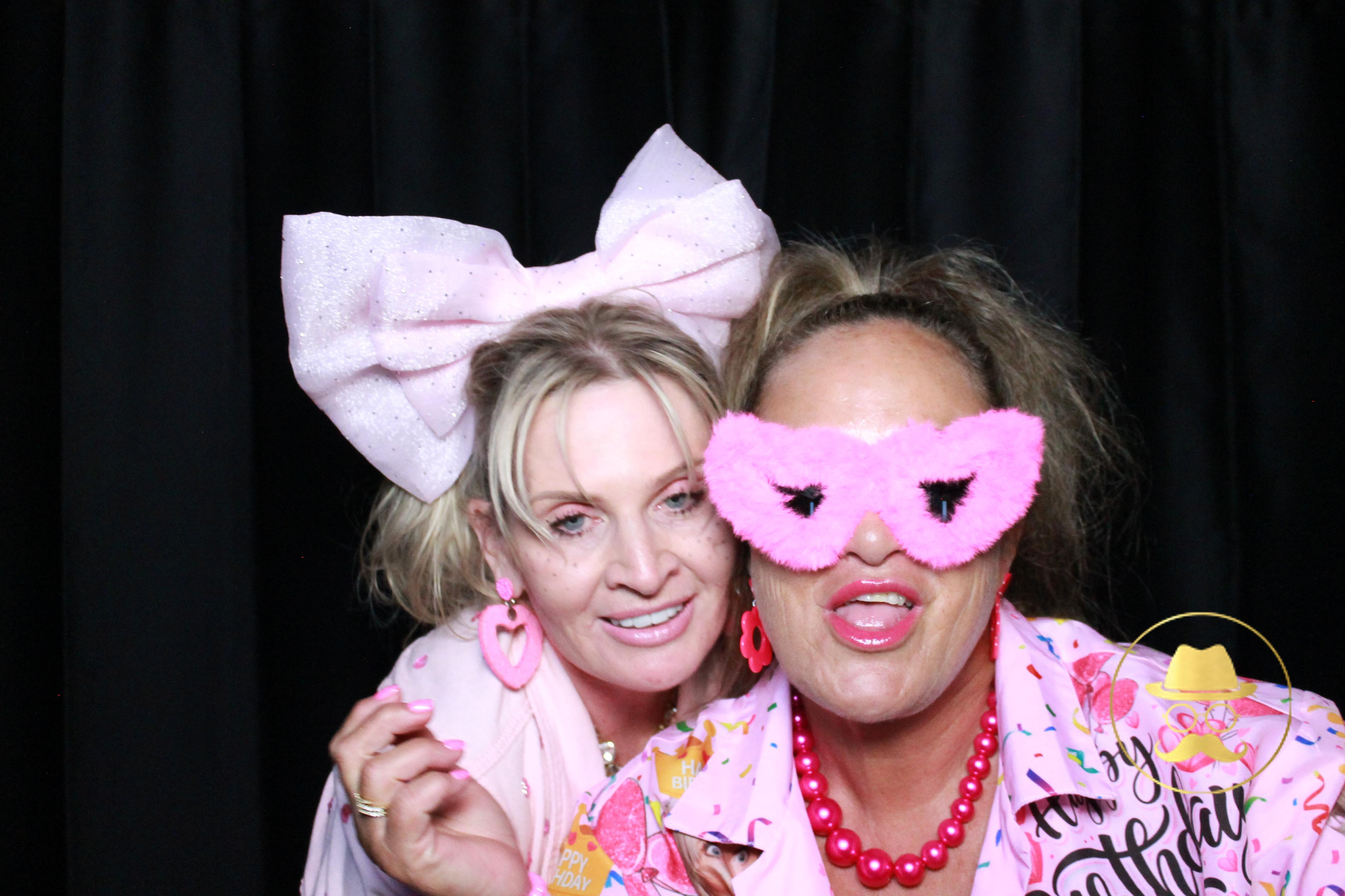 Kiley's 50th | View more photos from the event at auckgallery.classicphotobooths.co.nz/u/auckcpbgallery/Kileys-50th