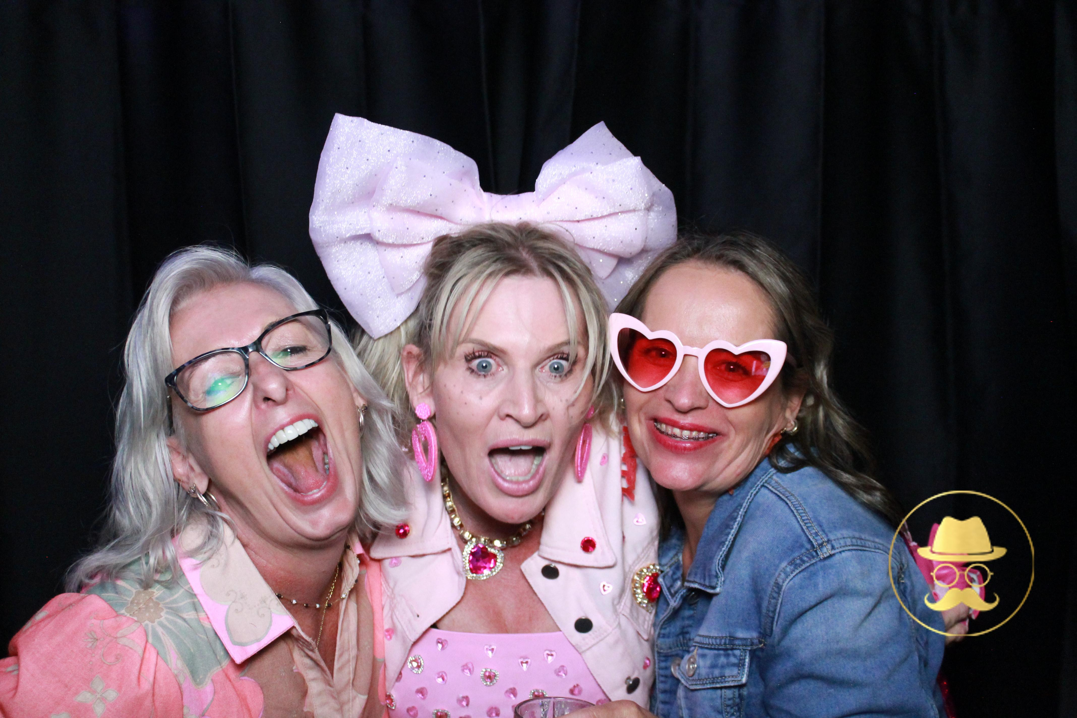 Kiley's 50th | View more photos from the event at auckgallery.classicphotobooths.co.nz/u/auckcpbgallery/Kileys-50th