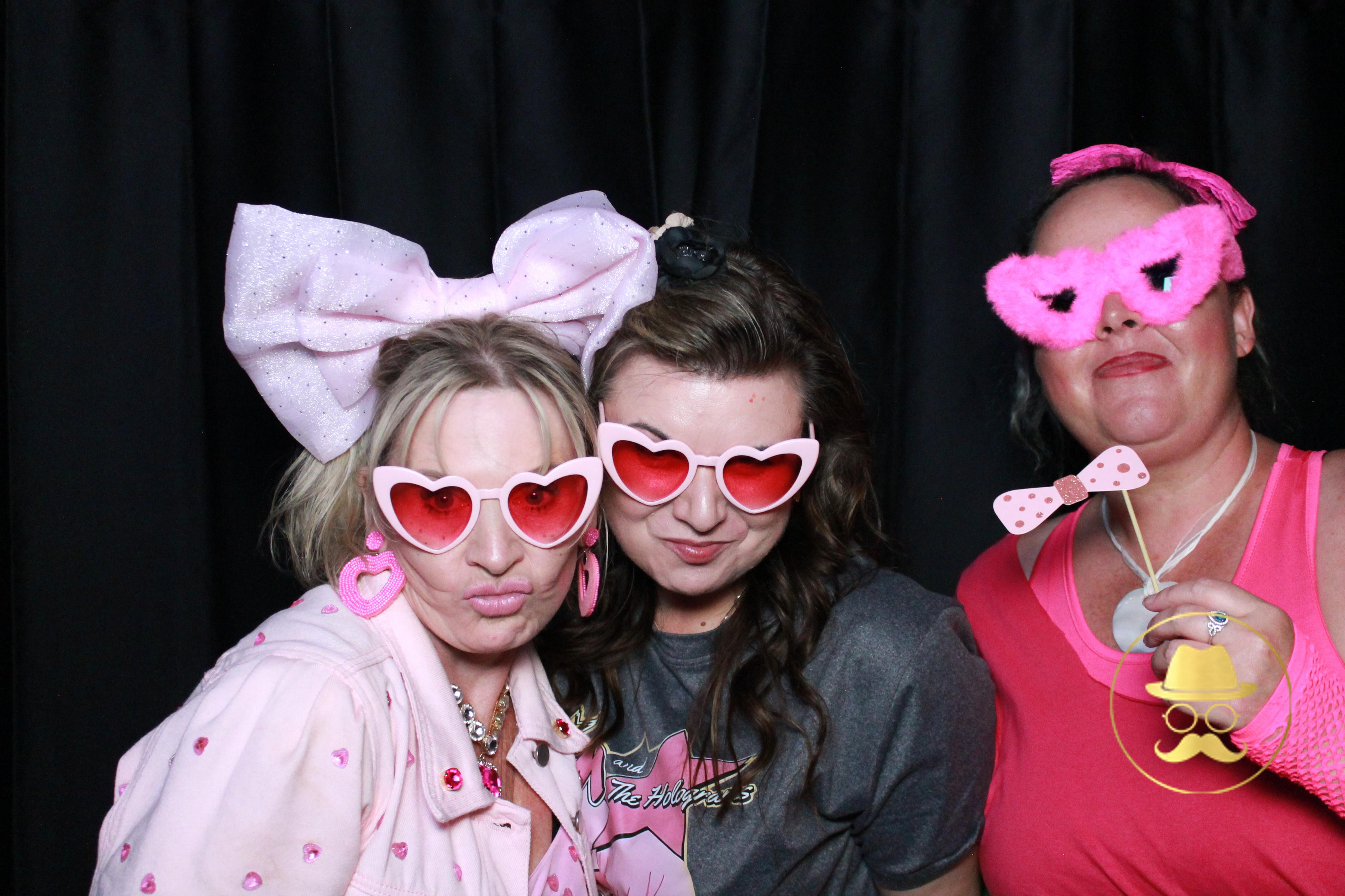 Kiley's 50th | View more photos from the event at auckgallery.classicphotobooths.co.nz/u/auckcpbgallery/Kileys-50th