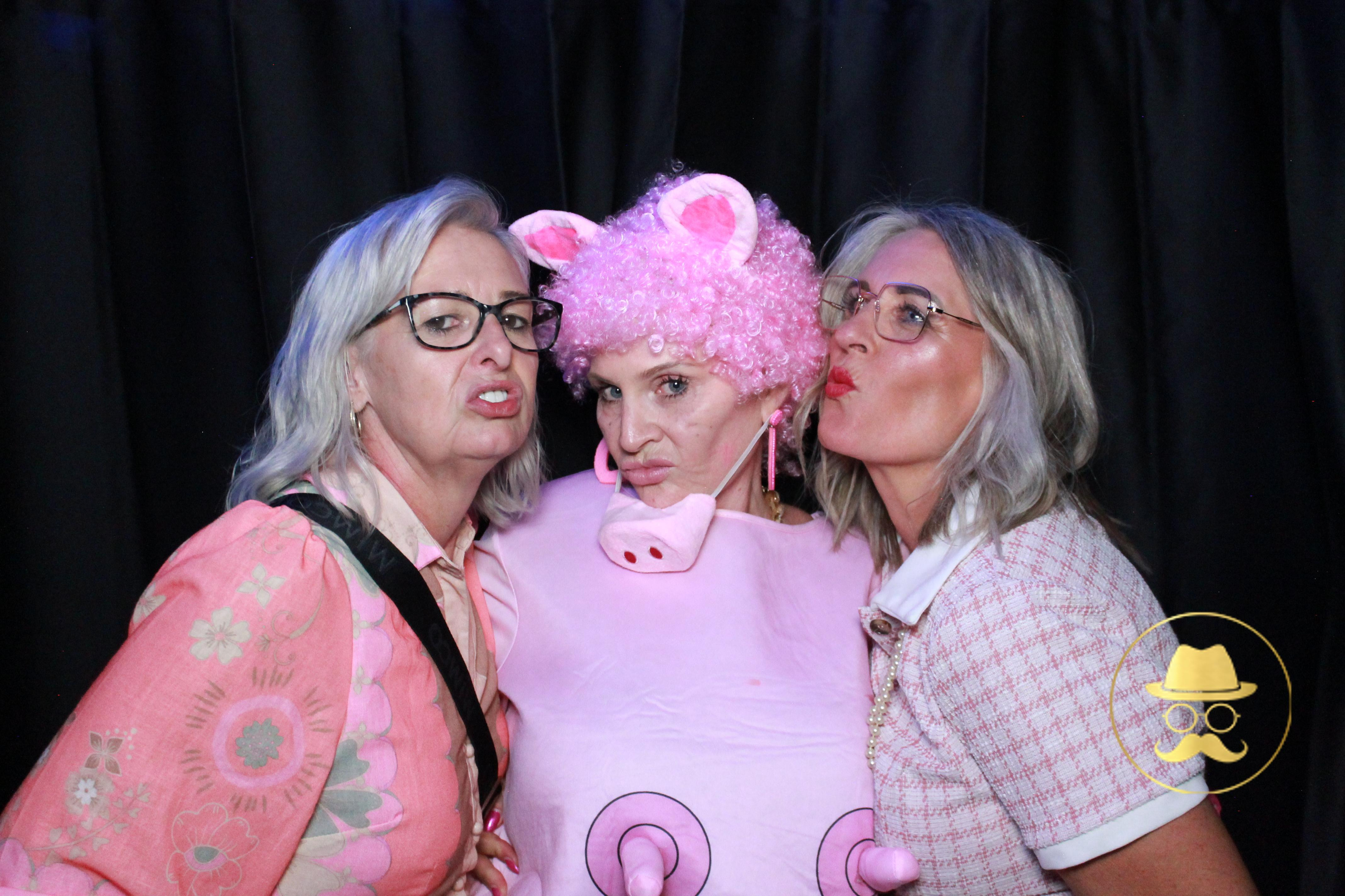 Kiley's 50th | View more photos from the event at auckgallery.classicphotobooths.co.nz/u/auckcpbgallery/Kileys-50th