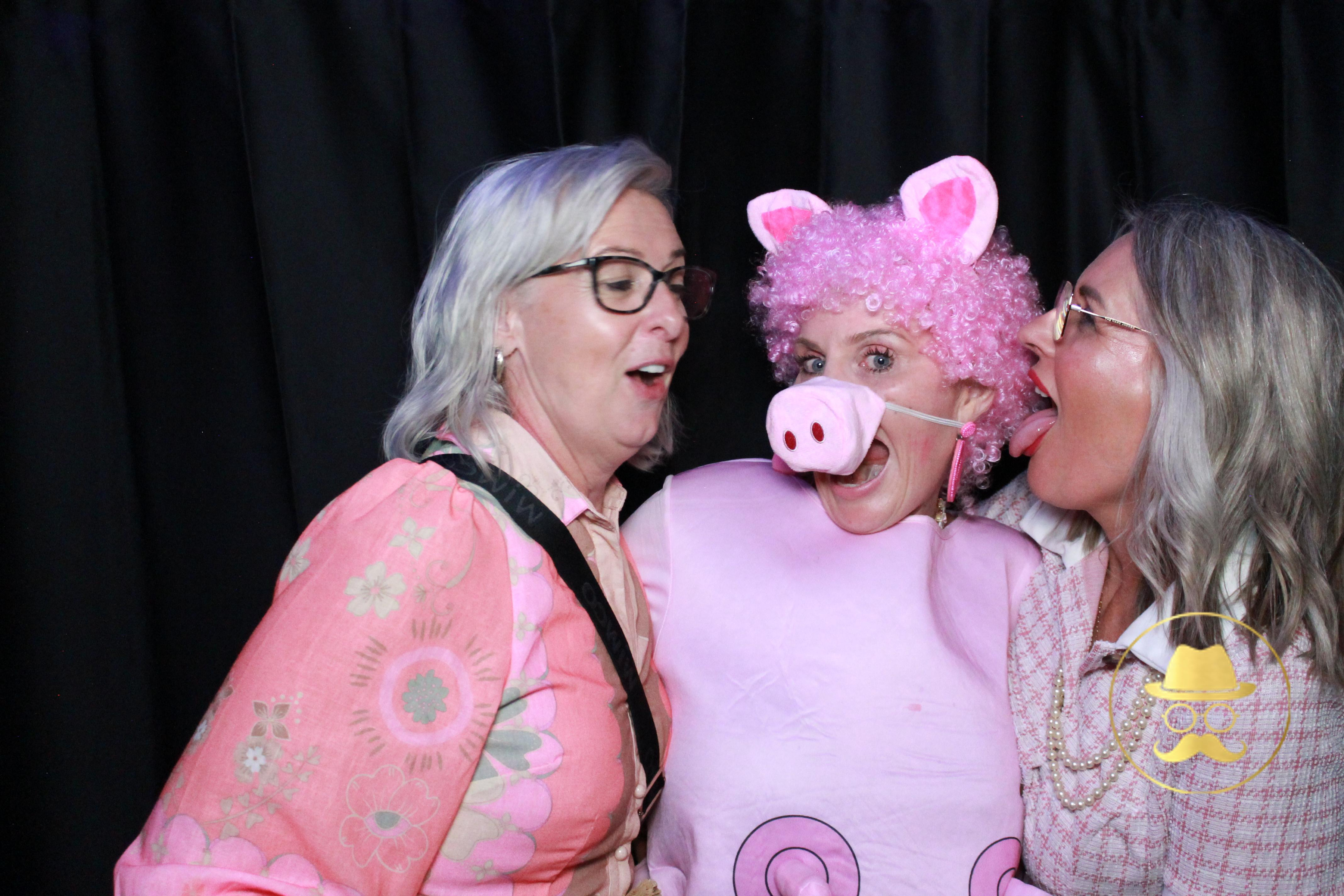 Kiley's 50th | View more photos from the event at auckgallery.classicphotobooths.co.nz/u/auckcpbgallery/Kileys-50th