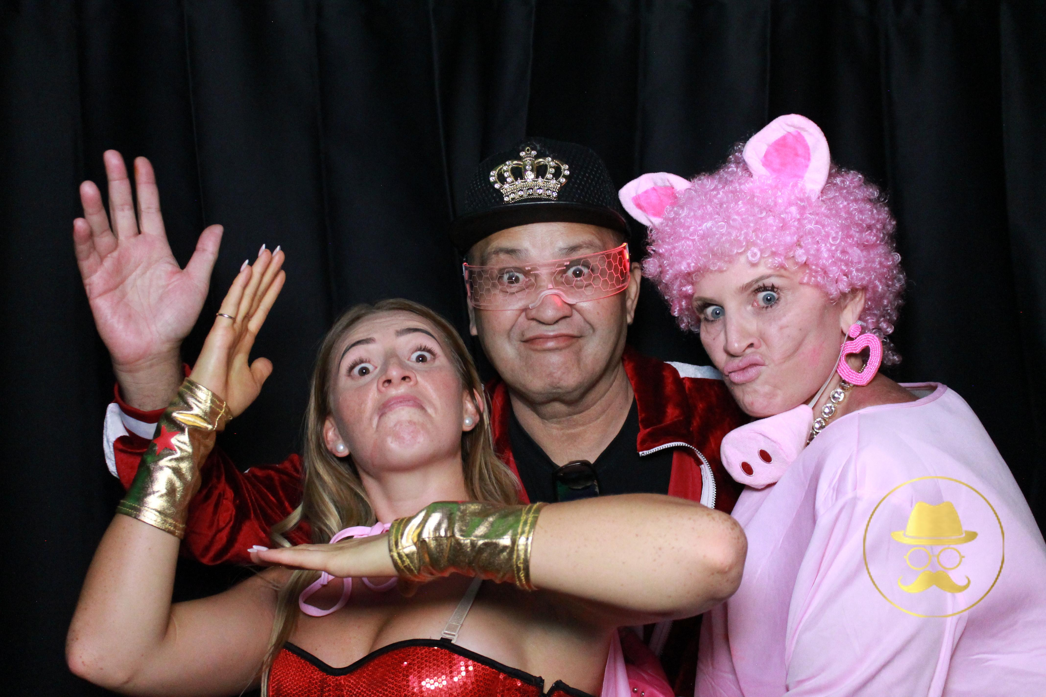 Kiley's 50th | View more photos from the event at auckgallery.classicphotobooths.co.nz/u/auckcpbgallery/Kileys-50th