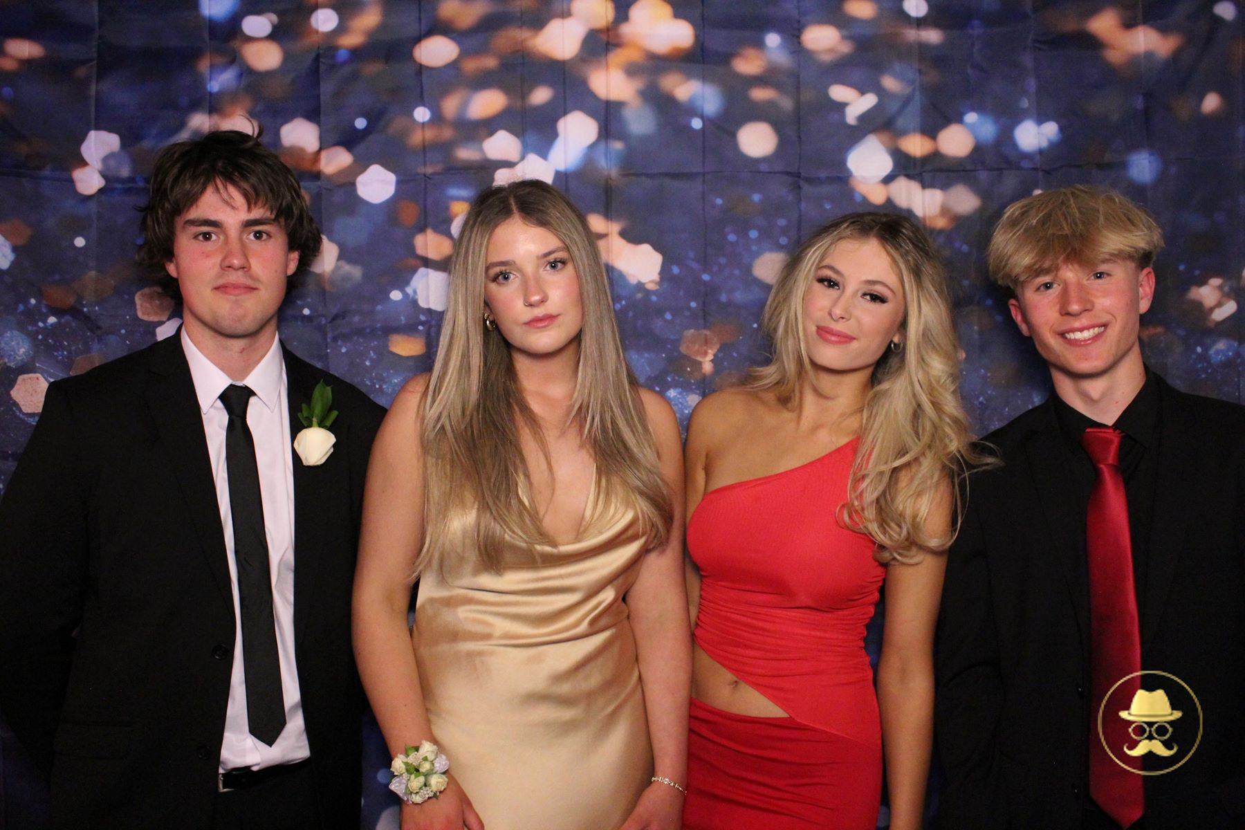 CBHS Formal | View more photos from the event at chchgallery.classicphotobooths.co.nz/u/chchcpbgallery/CBHS-Formal