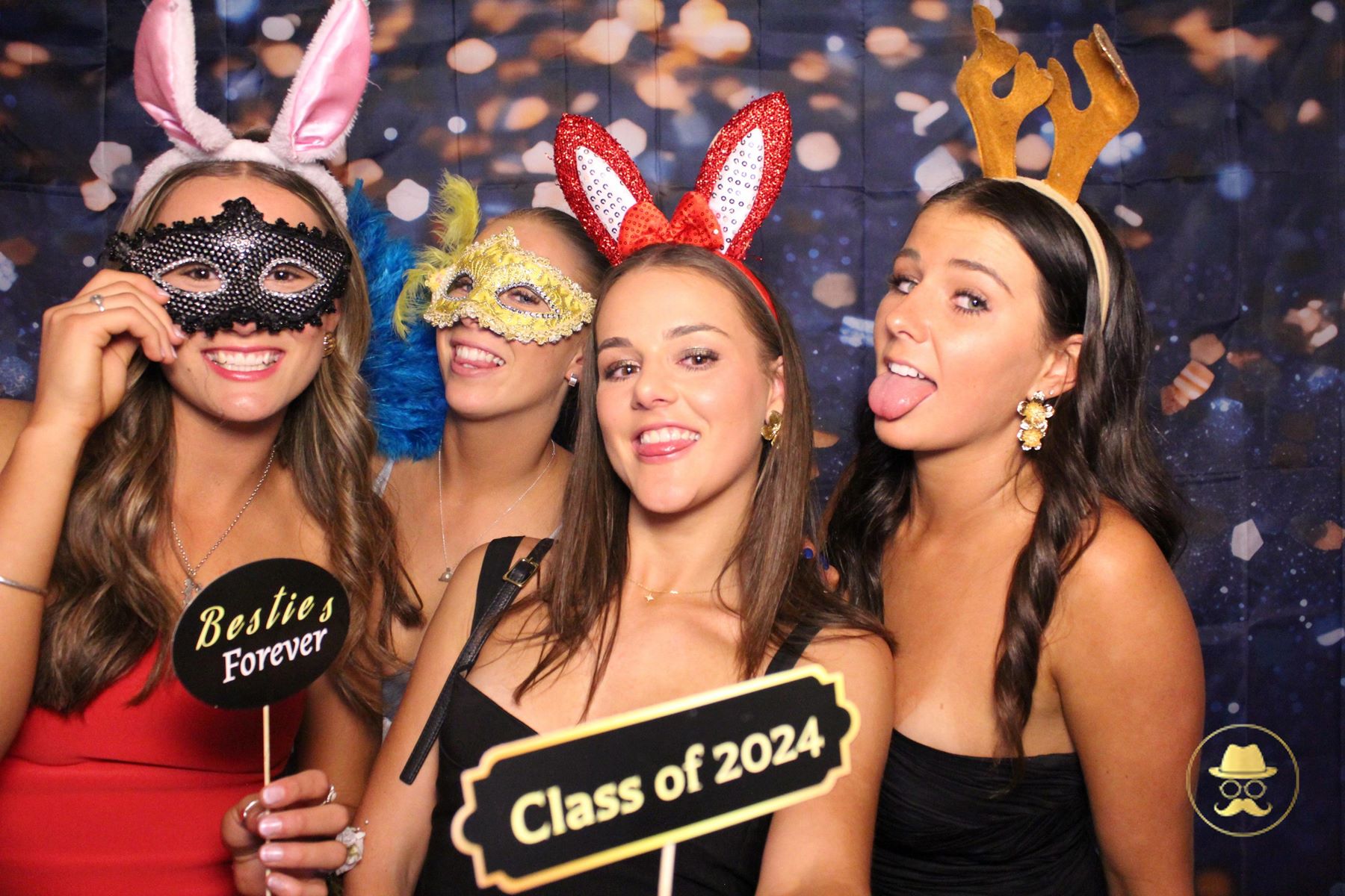 CBHS Formal | View more photos from the event at chchgallery.classicphotobooths.co.nz/u/chchcpbgallery/CBHS-Formal