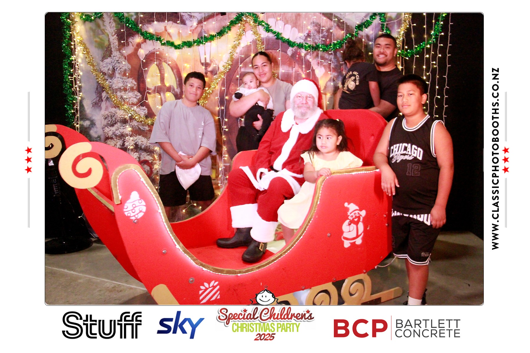 Photos with Santa - SCCP | View more photos from the event at chchgallery.classicphotobooths.co.nz/u/chchcpbgallery/Photos-with-Santa-SCCP