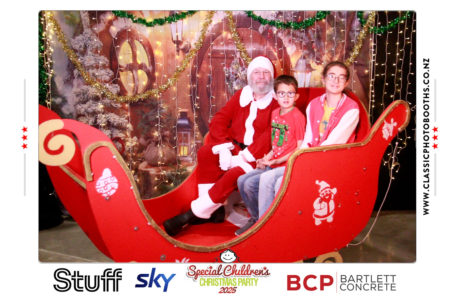 Photos with Santa - SCCP | View more photos from the event at chchgallery.classicphotobooths.co.nz/u/chchcpbgallery/Photos-with-Santa-SCCP