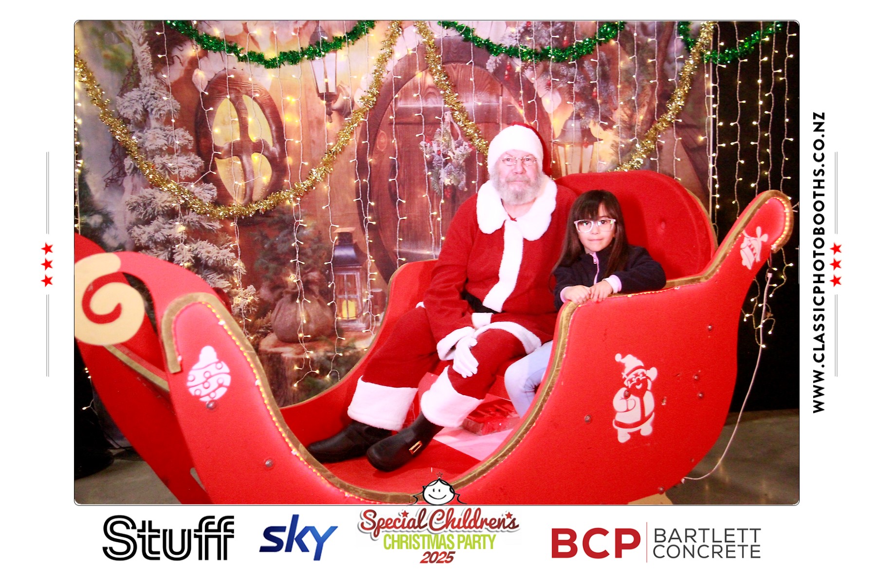 Photos with Santa - SCCP | View more photos from the event at chchgallery.classicphotobooths.co.nz/u/chchcpbgallery/Photos-with-Santa-SCCP
