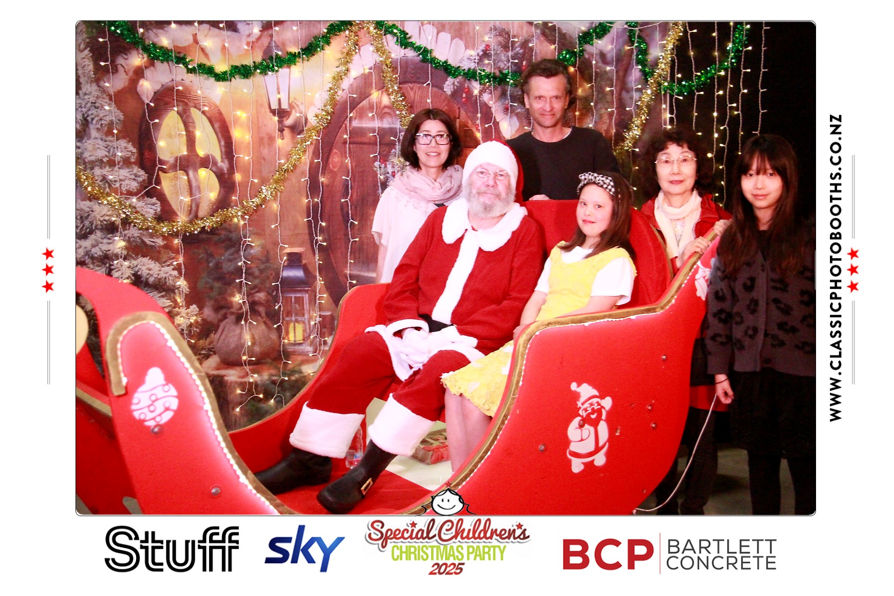 Photos with Santa - SCCP | View more photos from the event at chchgallery.classicphotobooths.co.nz/u/chchcpbgallery/Photos-with-Santa-SCCP