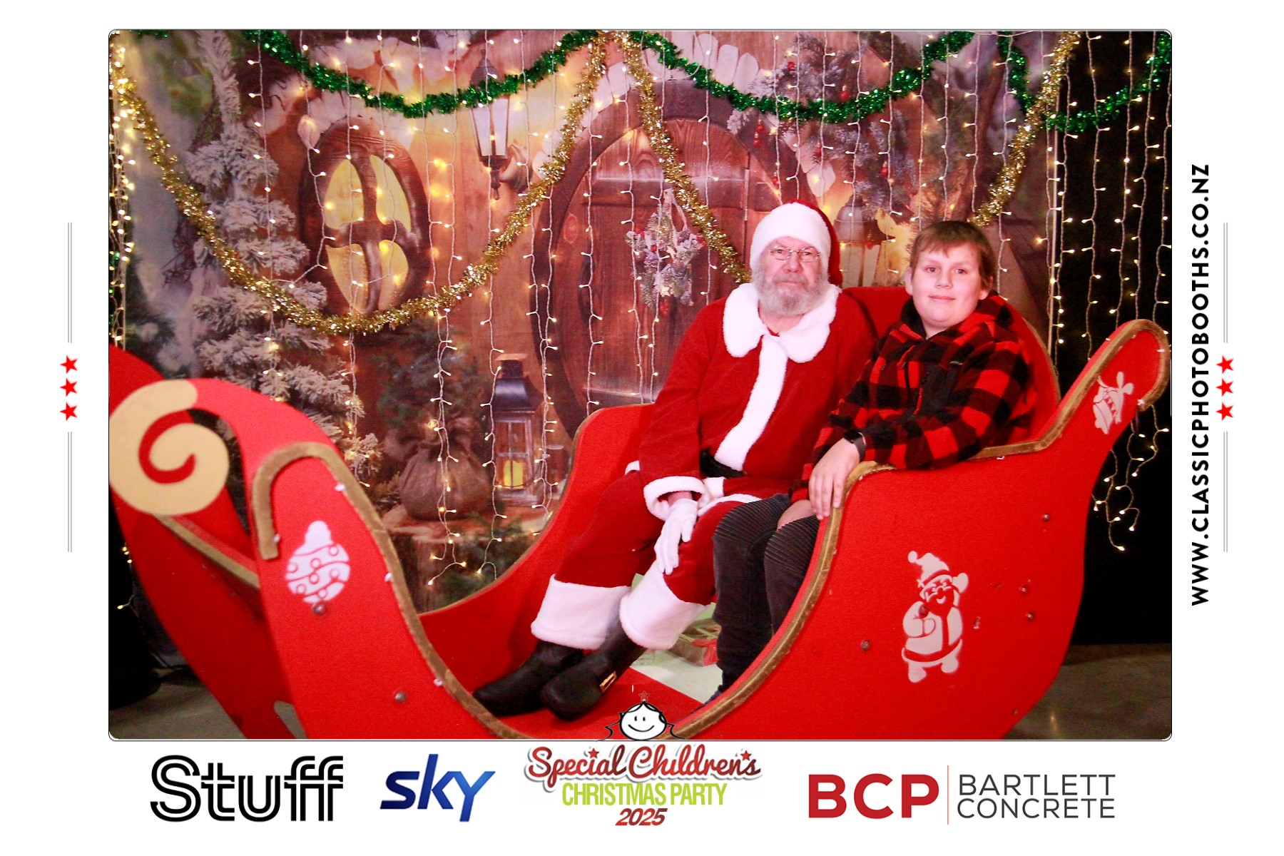 Photos with Santa - SCCP | View more photos from the event at chchgallery.classicphotobooths.co.nz/u/chchcpbgallery/Photos-with-Santa-SCCP