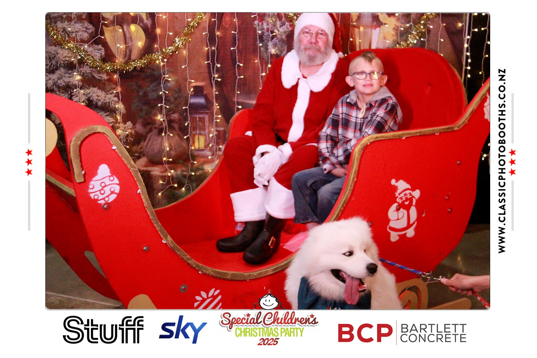 Photos with Santa - SCCP | View more photos from the event at chchgallery.classicphotobooths.co.nz/u/chchcpbgallery/Photos-with-Santa-SCCP