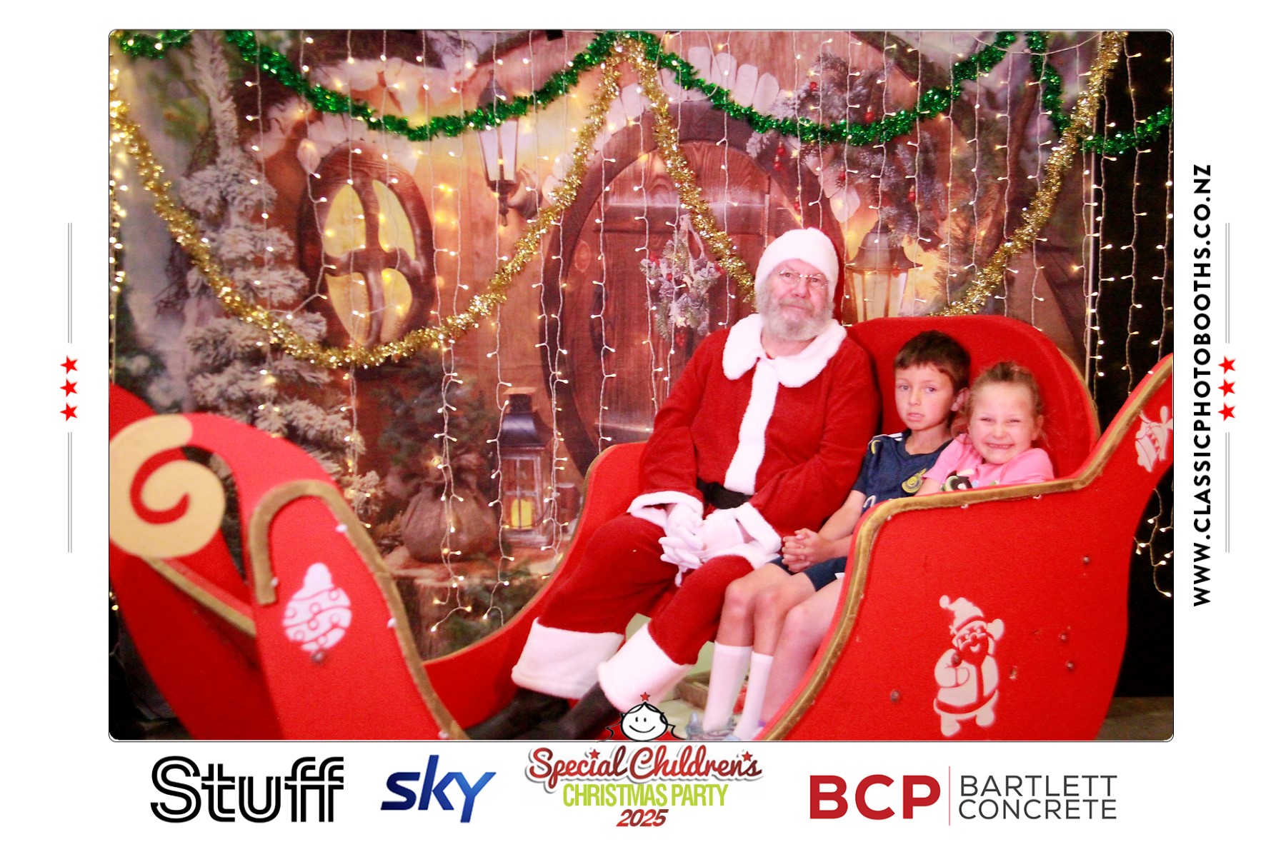 Photos with Santa - SCCP | View more photos from the event at chchgallery.classicphotobooths.co.nz/u/chchcpbgallery/Photos-with-Santa-SCCP