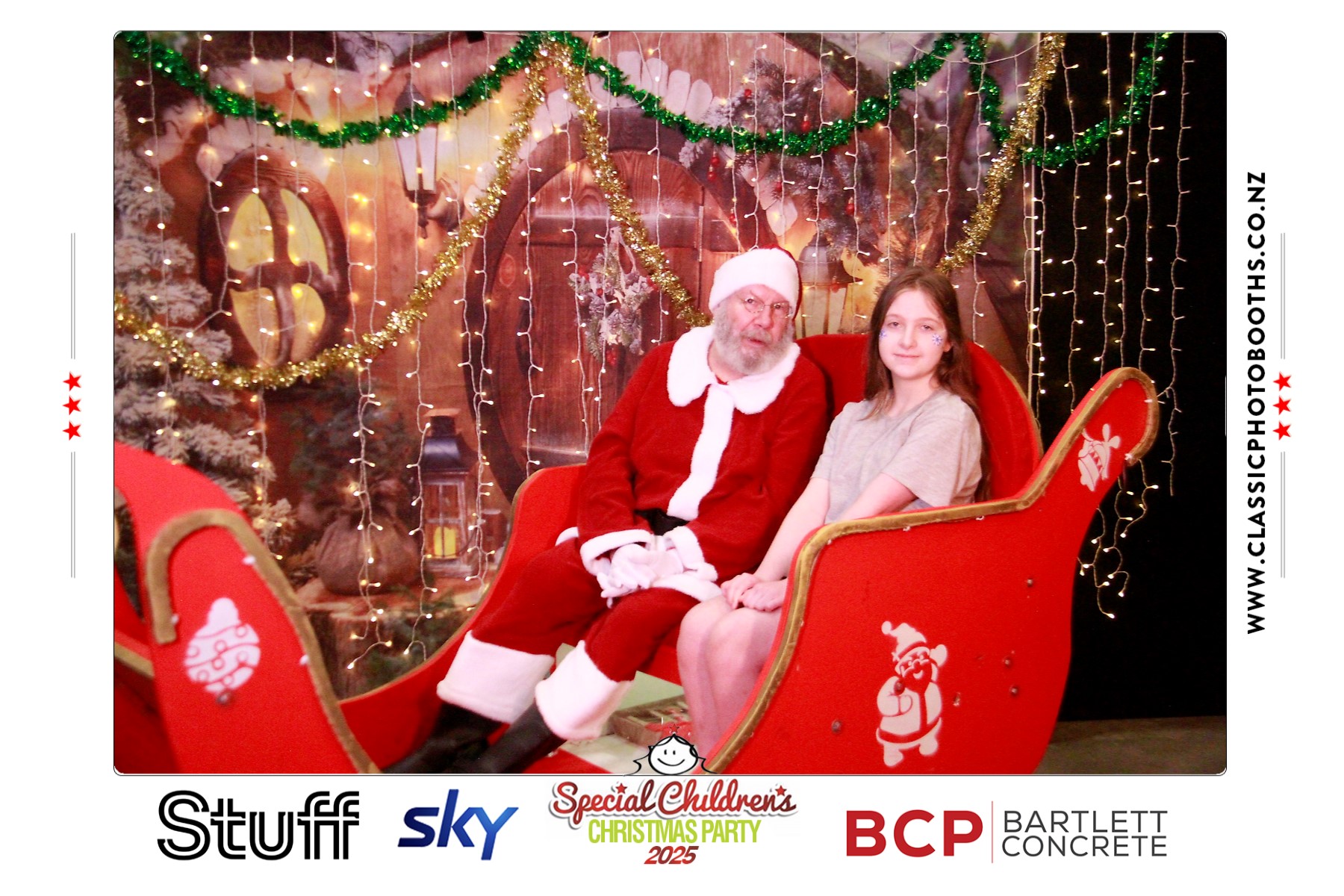 Photos with Santa - SCCP | View more photos from the event at chchgallery.classicphotobooths.co.nz/u/chchcpbgallery/Photos-with-Santa-SCCP