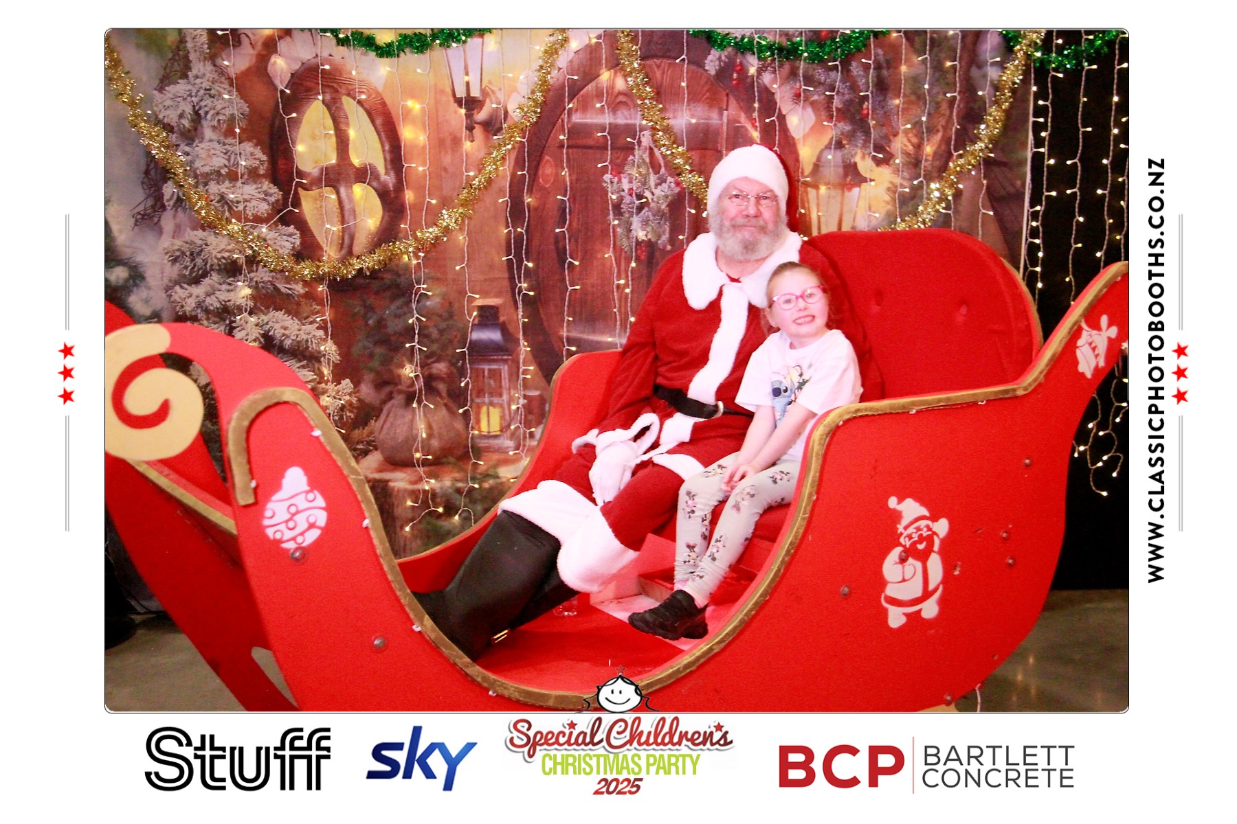 Photos with Santa - SCCP | View more photos from the event at chchgallery.classicphotobooths.co.nz/u/chchcpbgallery/Photos-with-Santa-SCCP