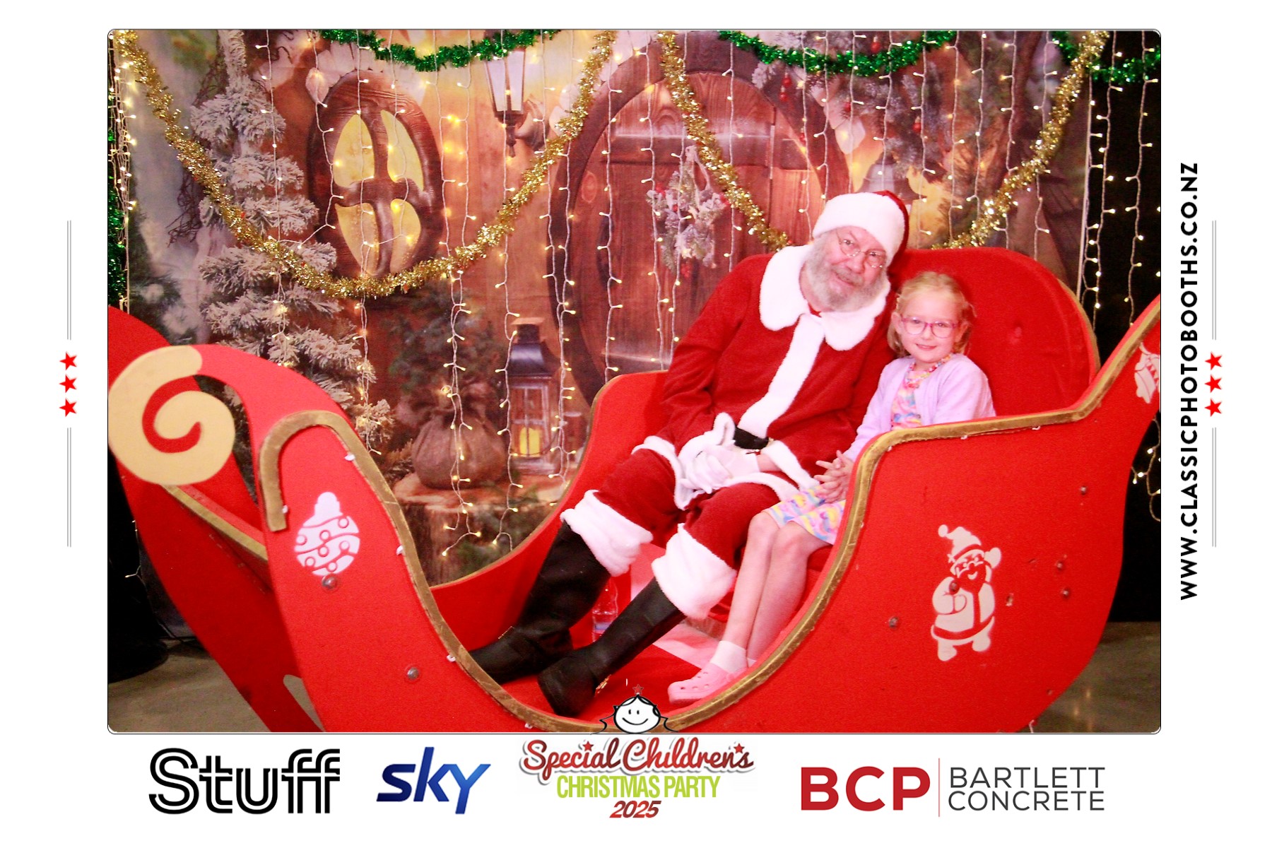 Photos with Santa - SCCP | View more photos from the event at chchgallery.classicphotobooths.co.nz/u/chchcpbgallery/Photos-with-Santa-SCCP