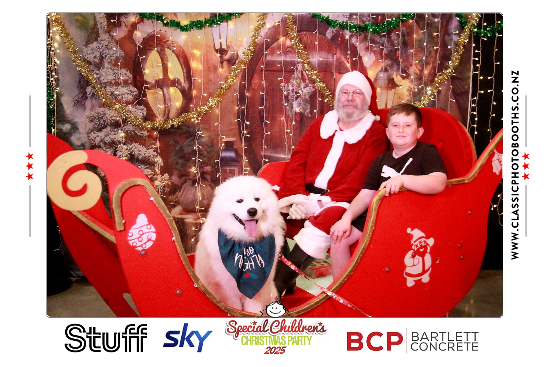 Photos with Santa - SCCP | View more photos from the event at chchgallery.classicphotobooths.co.nz/u/chchcpbgallery/Photos-with-Santa-SCCP