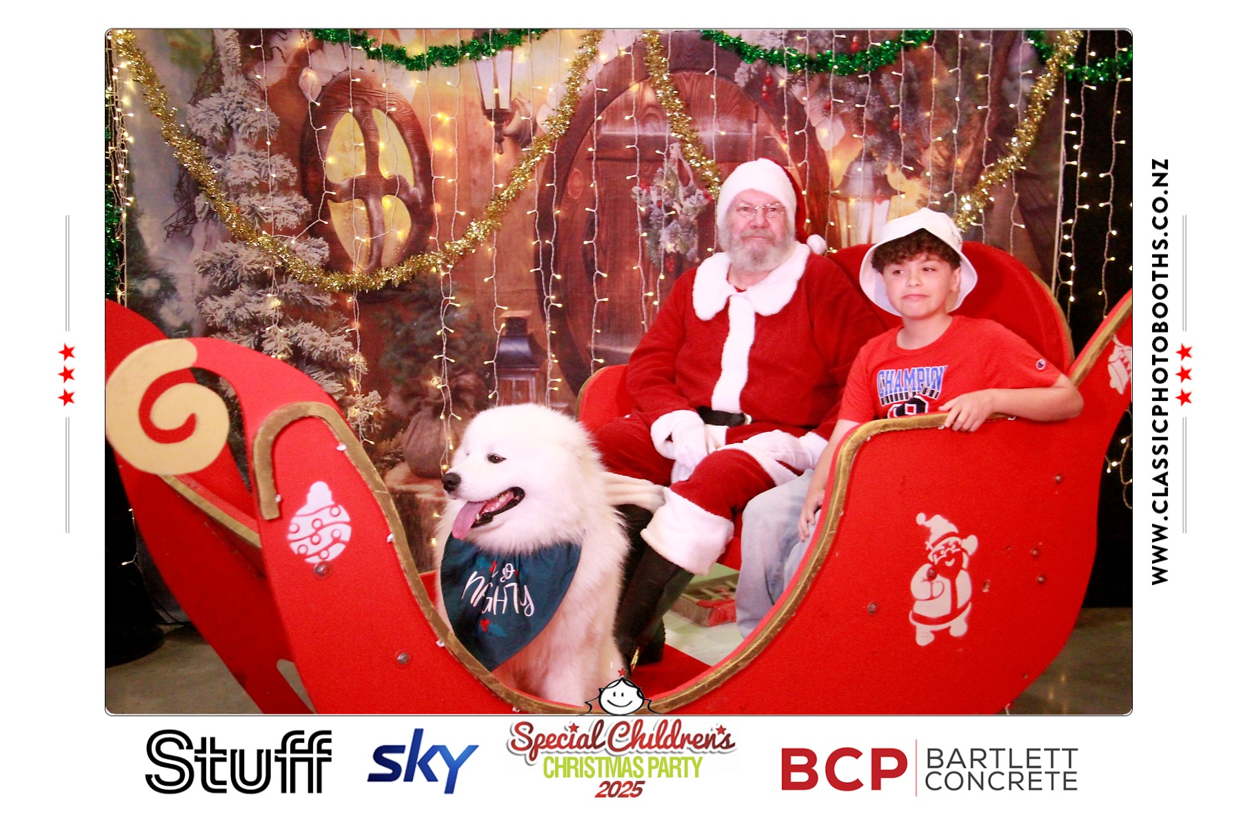 Photos with Santa - SCCP | View more photos from the event at chchgallery.classicphotobooths.co.nz/u/chchcpbgallery/Photos-with-Santa-SCCP