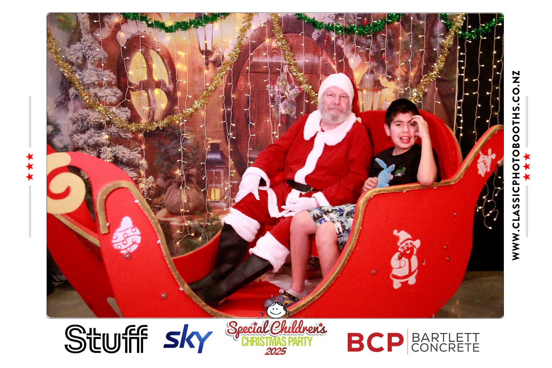 Photos with Santa - SCCP | View more photos from the event at chchgallery.classicphotobooths.co.nz/u/chchcpbgallery/Photos-with-Santa-SCCP