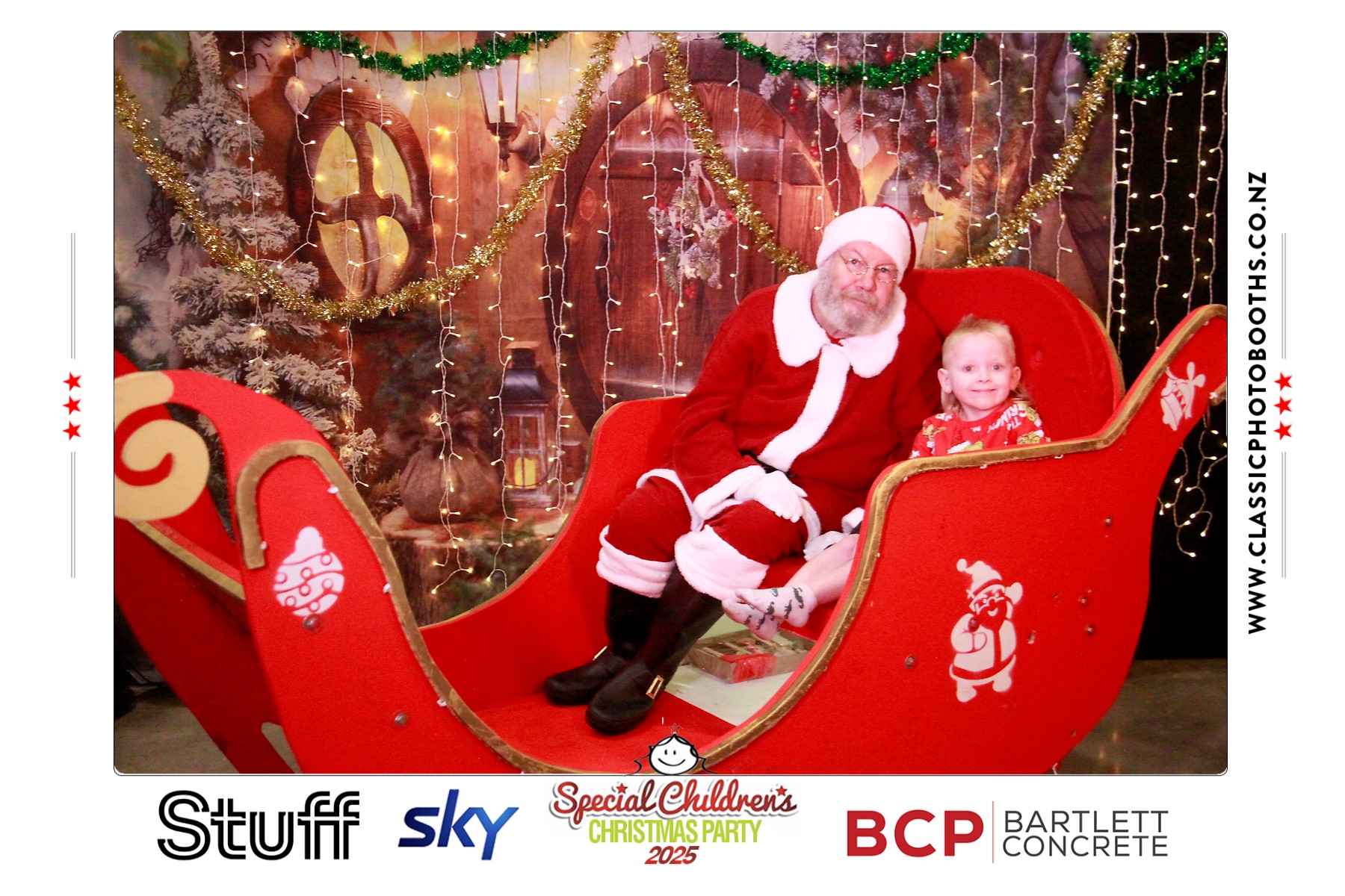 Photos with Santa - SCCP | View more photos from the event at chchgallery.classicphotobooths.co.nz/u/chchcpbgallery/Photos-with-Santa-SCCP