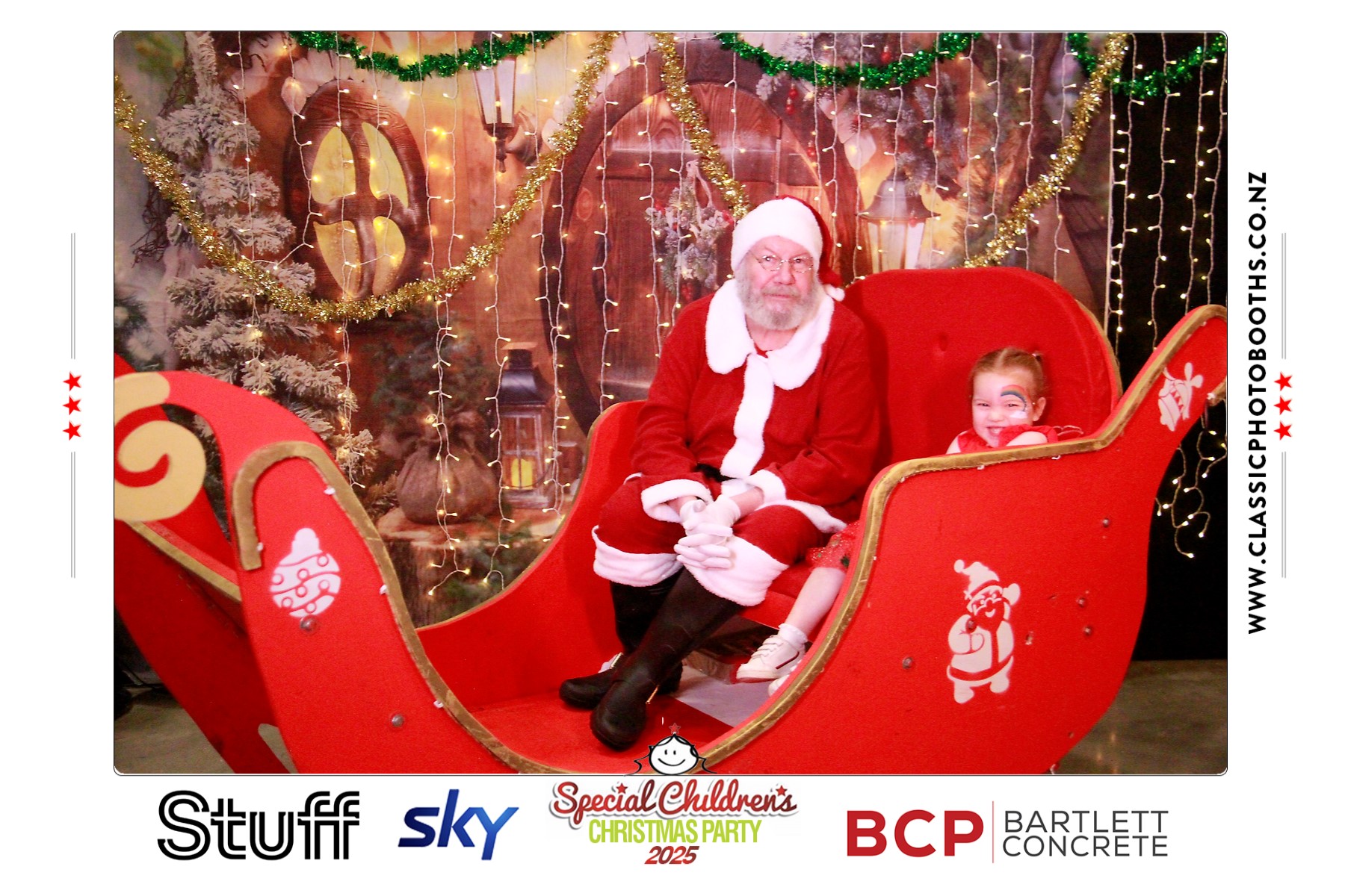 Photos with Santa - SCCP | View more photos from the event at chchgallery.classicphotobooths.co.nz/u/chchcpbgallery/Photos-with-Santa-SCCP