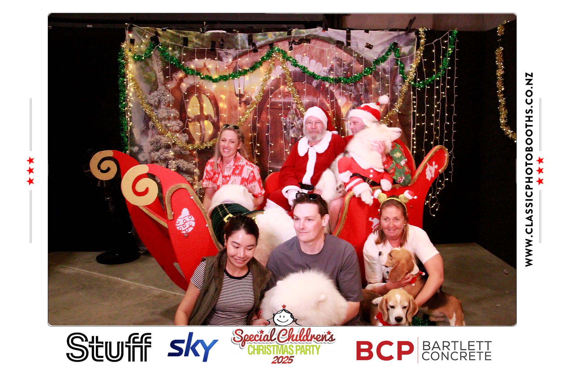 Photos with Santa - SCCP | View more photos from the event at chchgallery.classicphotobooths.co.nz/u/chchcpbgallery/Photos-with-Santa-SCCP