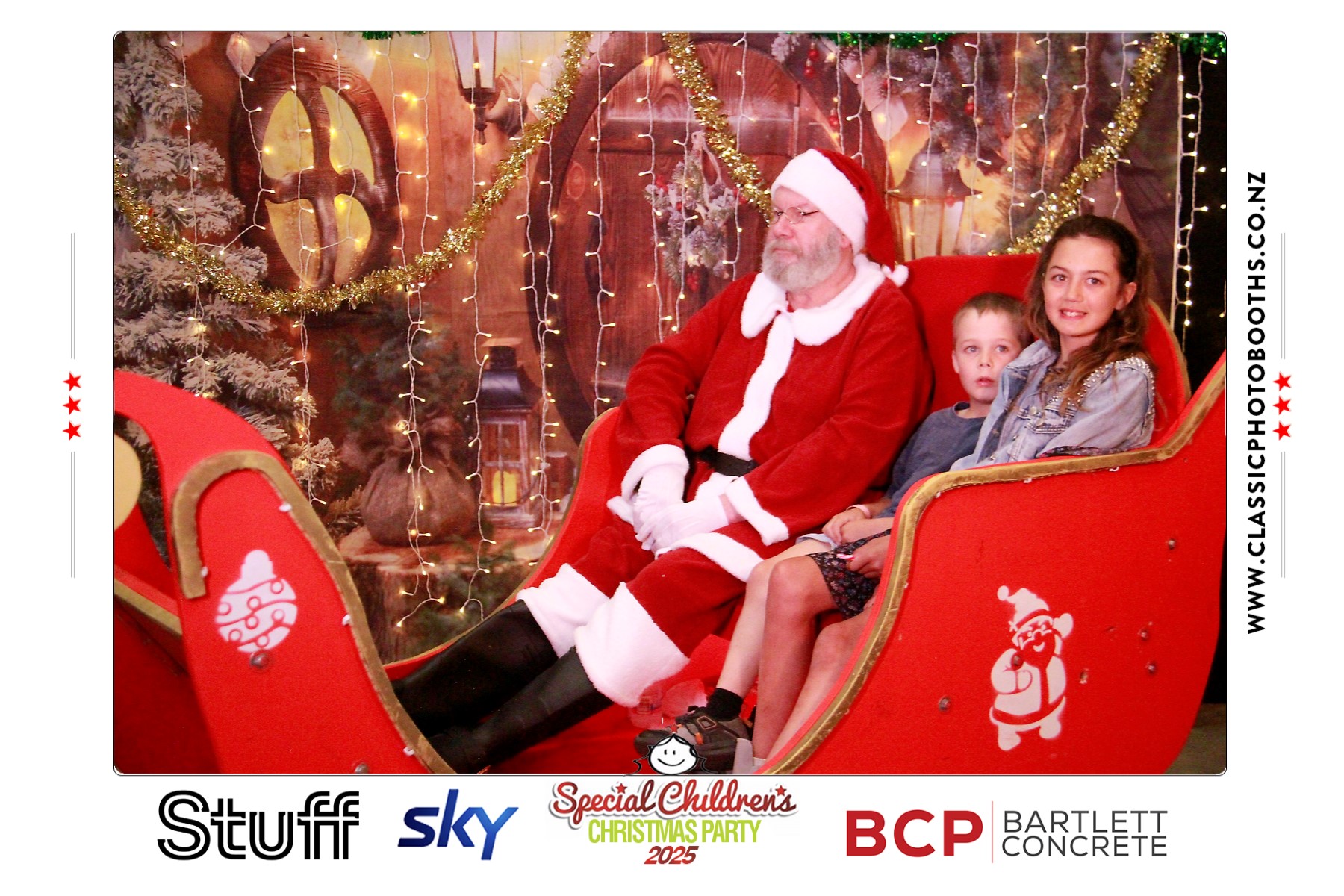 Photos with Santa - SCCP | View more photos from the event at chchgallery.classicphotobooths.co.nz/u/chchcpbgallery/Photos-with-Santa-SCCP