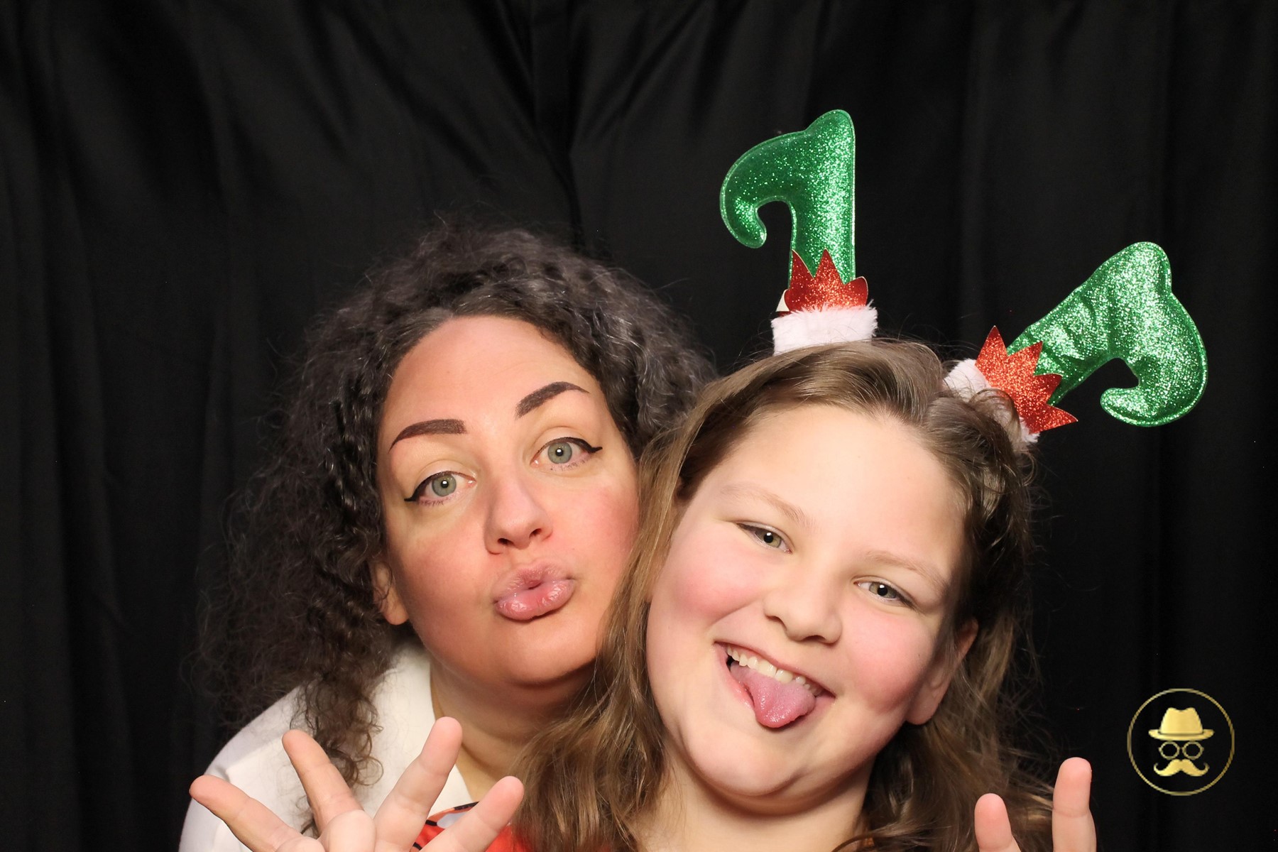 Special Children's Christmas Party | View more photos from the event at chchgallery.classicphotobooths.co.nz/u/chchcpbgallery/Special-Childrens-Christmas-Party-3