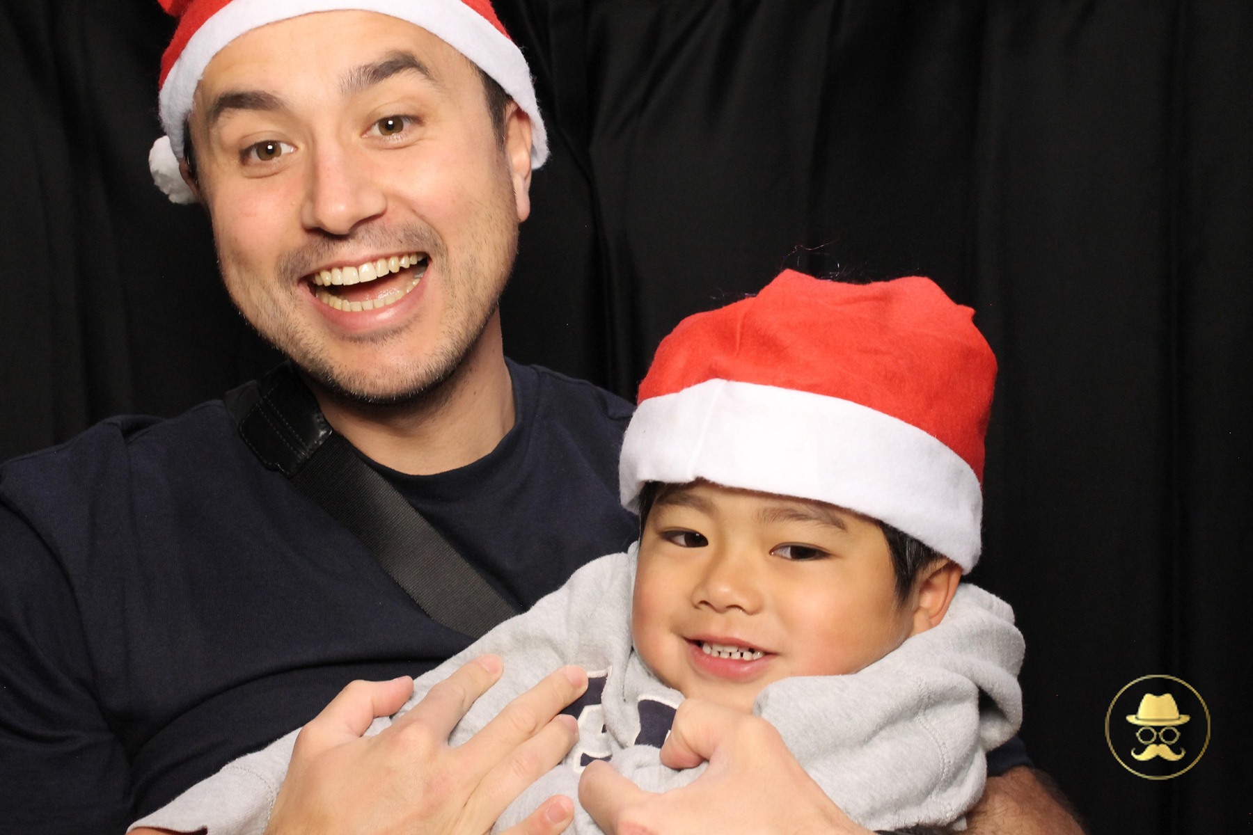 Special Children's Christmas Party | View more photos from the event at chchgallery.classicphotobooths.co.nz/u/chchcpbgallery/Special-Childrens-Christmas-Party-3