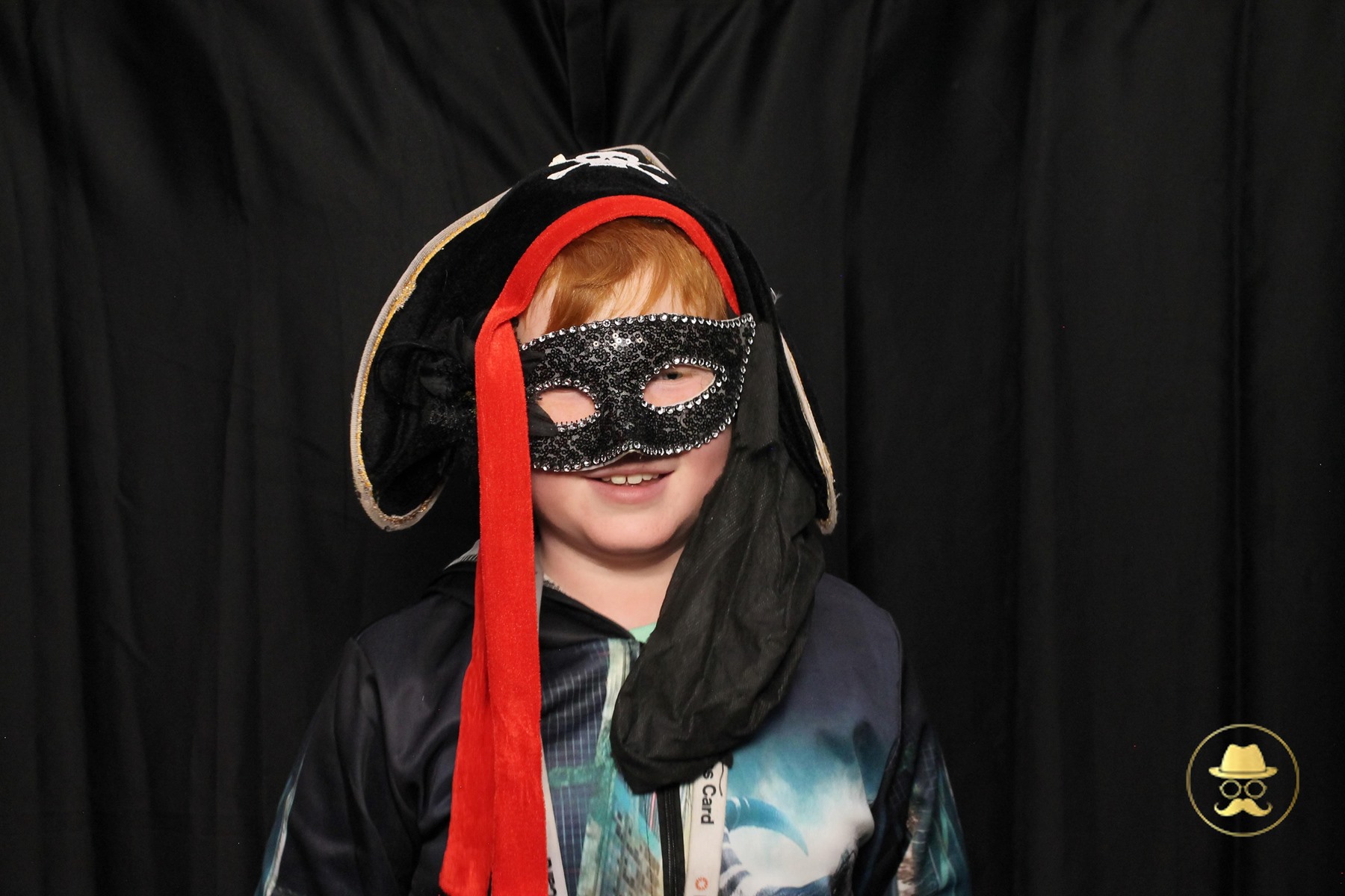 Special Children's Christmas Party | View more photos from the event at chchgallery.classicphotobooths.co.nz/u/chchcpbgallery/Special-Childrens-Christmas-Party-3