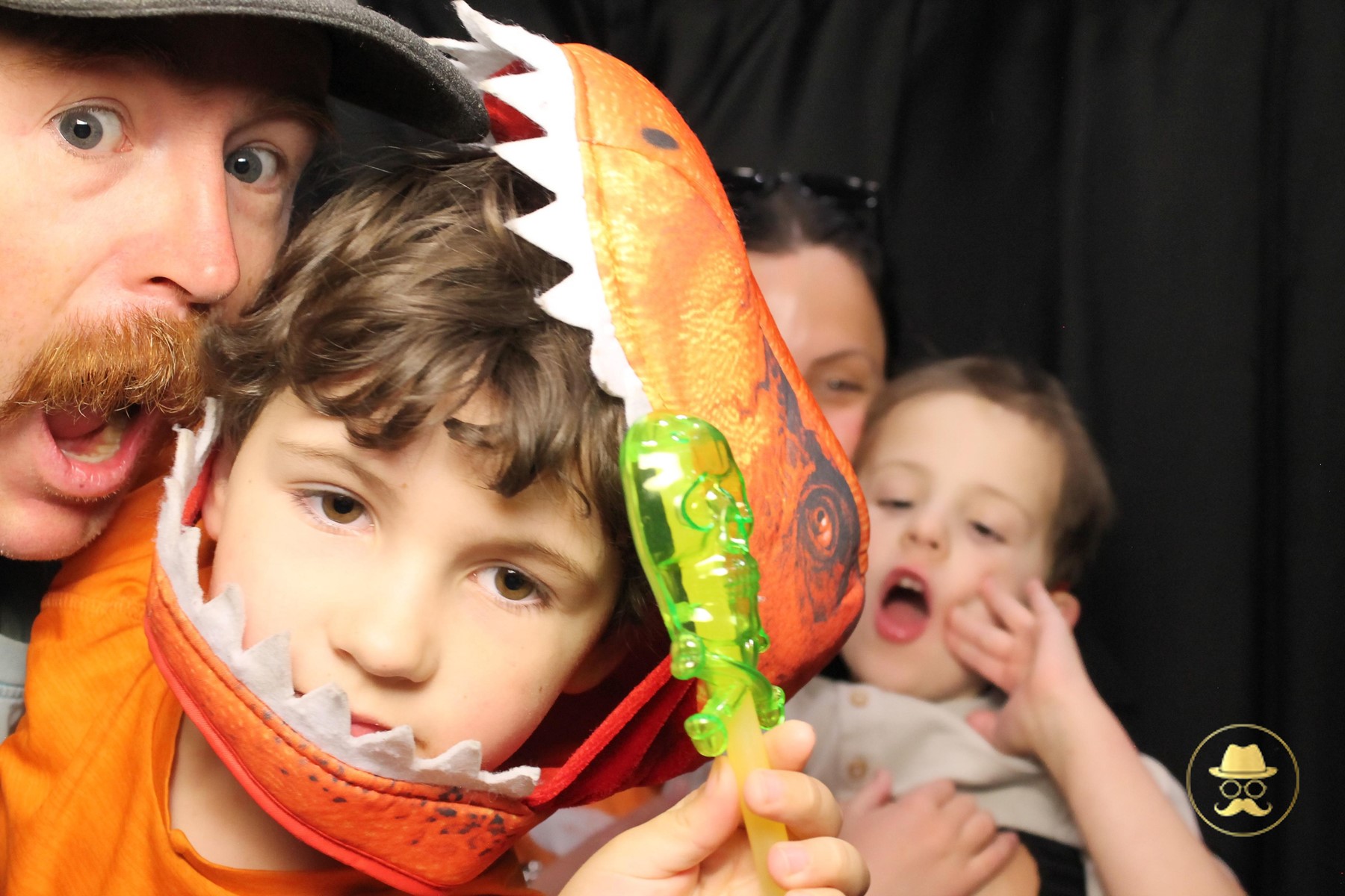 Special Children's Christmas Party | View more photos from the event at chchgallery.classicphotobooths.co.nz/u/chchcpbgallery/Special-Childrens-Christmas-Party-3