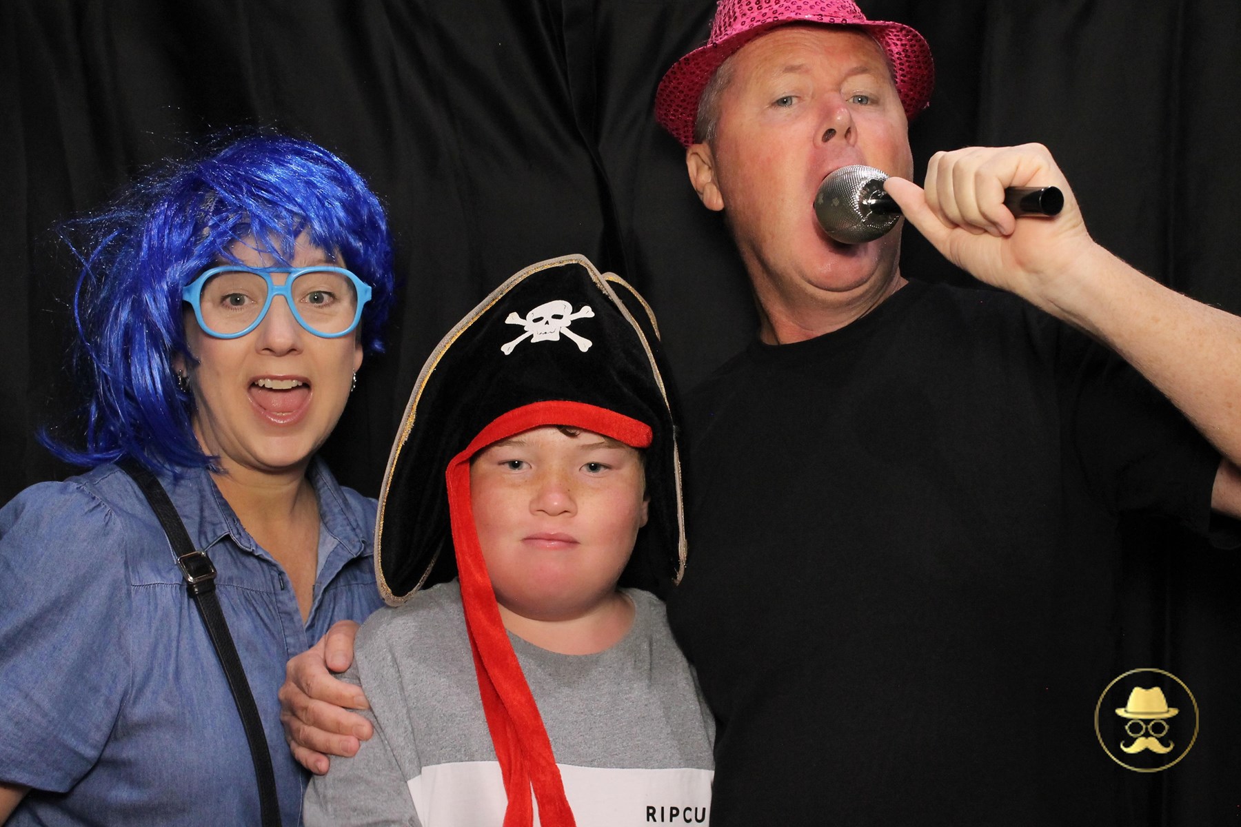 Special Children's Christmas Party | View more photos from the event at chchgallery.classicphotobooths.co.nz/u/chchcpbgallery/Special-Childrens-Christmas-Party-3