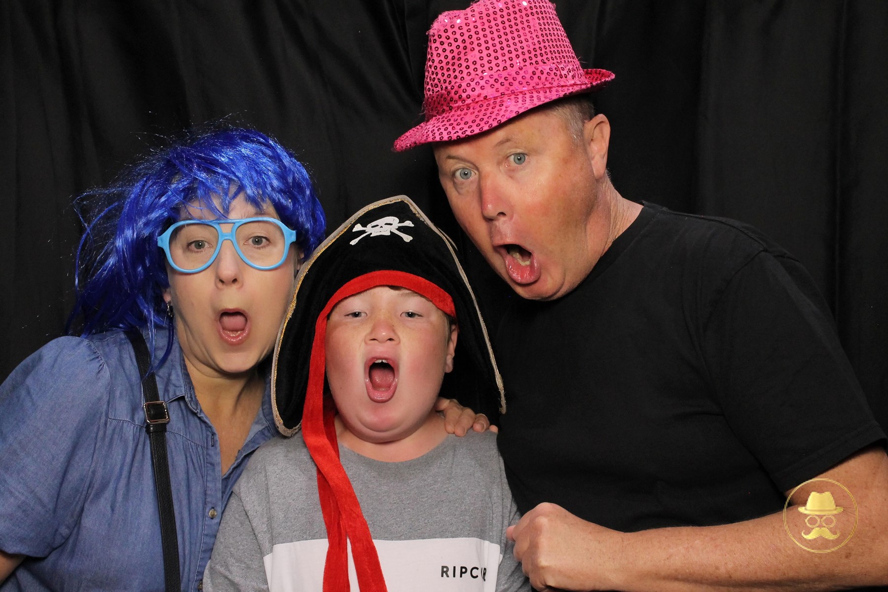 Special Children's Christmas Party | View more photos from the event at chchgallery.classicphotobooths.co.nz/u/chchcpbgallery/Special-Childrens-Christmas-Party-3