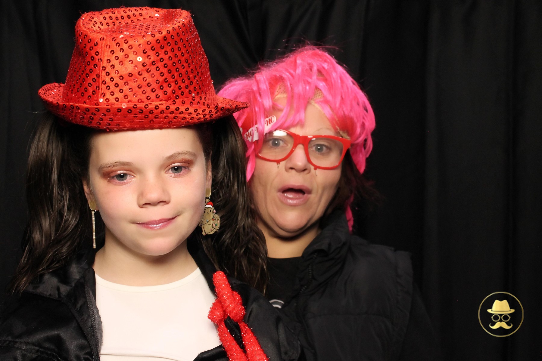 Special Children's Christmas Party | View more photos from the event at chchgallery.classicphotobooths.co.nz/u/chchcpbgallery/Special-Childrens-Christmas-Party-3