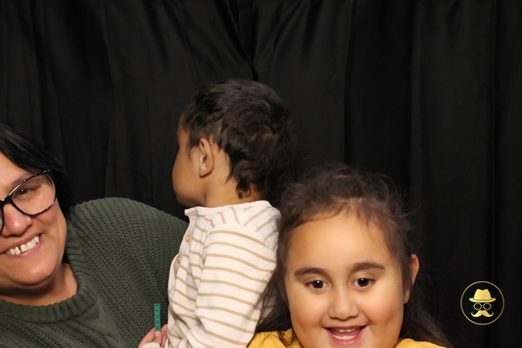 Special Children's Christmas Party | View more photos from the event at chchgallery.classicphotobooths.co.nz/u/chchcpbgallery/Special-Childrens-Christmas-Party-3