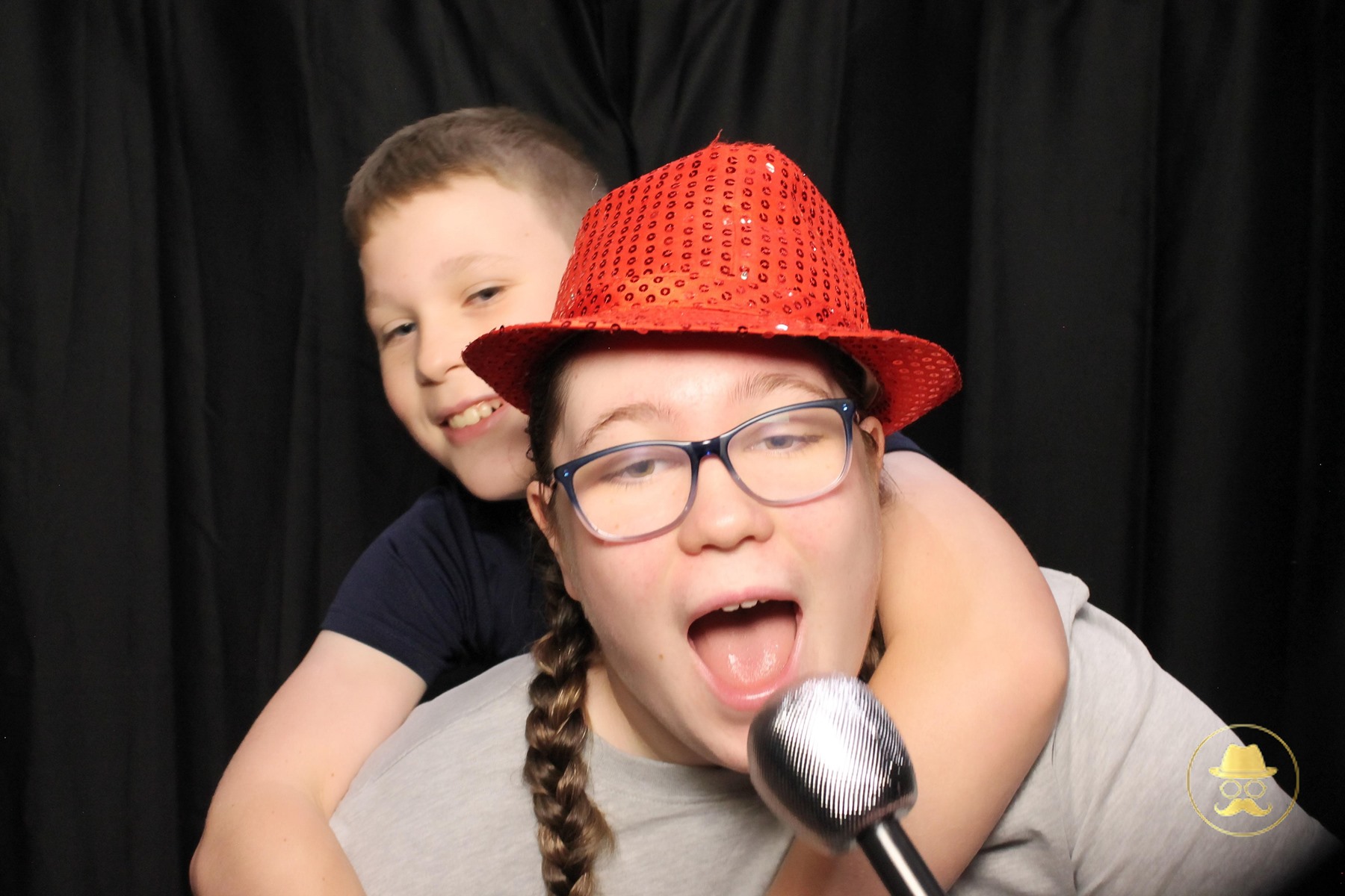 Special Children's Christmas Party | View more photos from the event at chchgallery.classicphotobooths.co.nz/u/chchcpbgallery/Special-Childrens-Christmas-Party-3